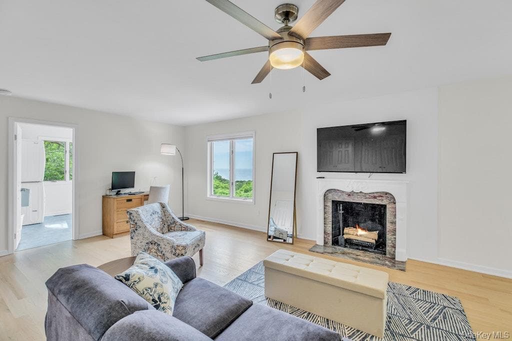 3645 Soundview Avenue thumbnail 28