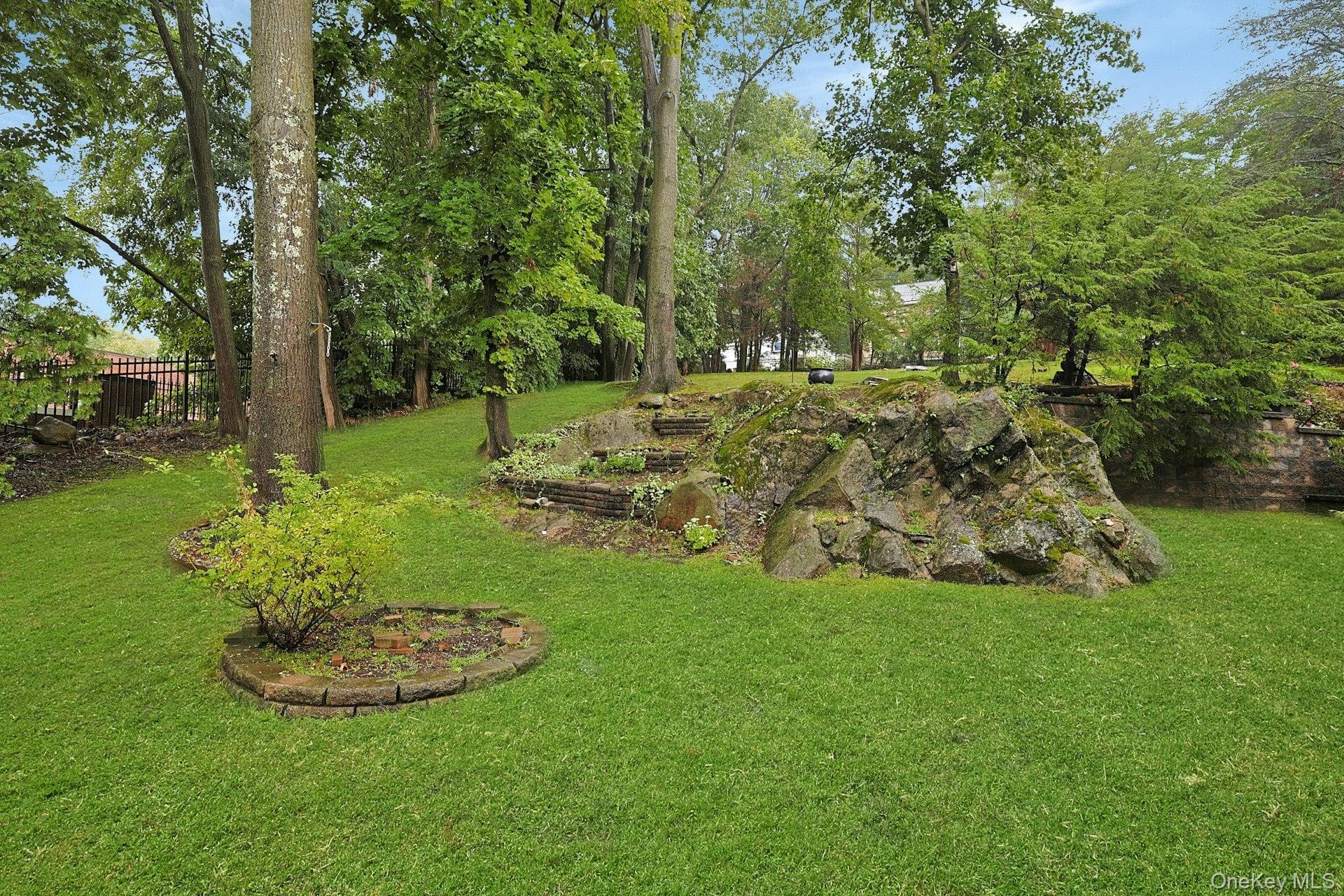 5 Pinewood Drive thumbnail 32