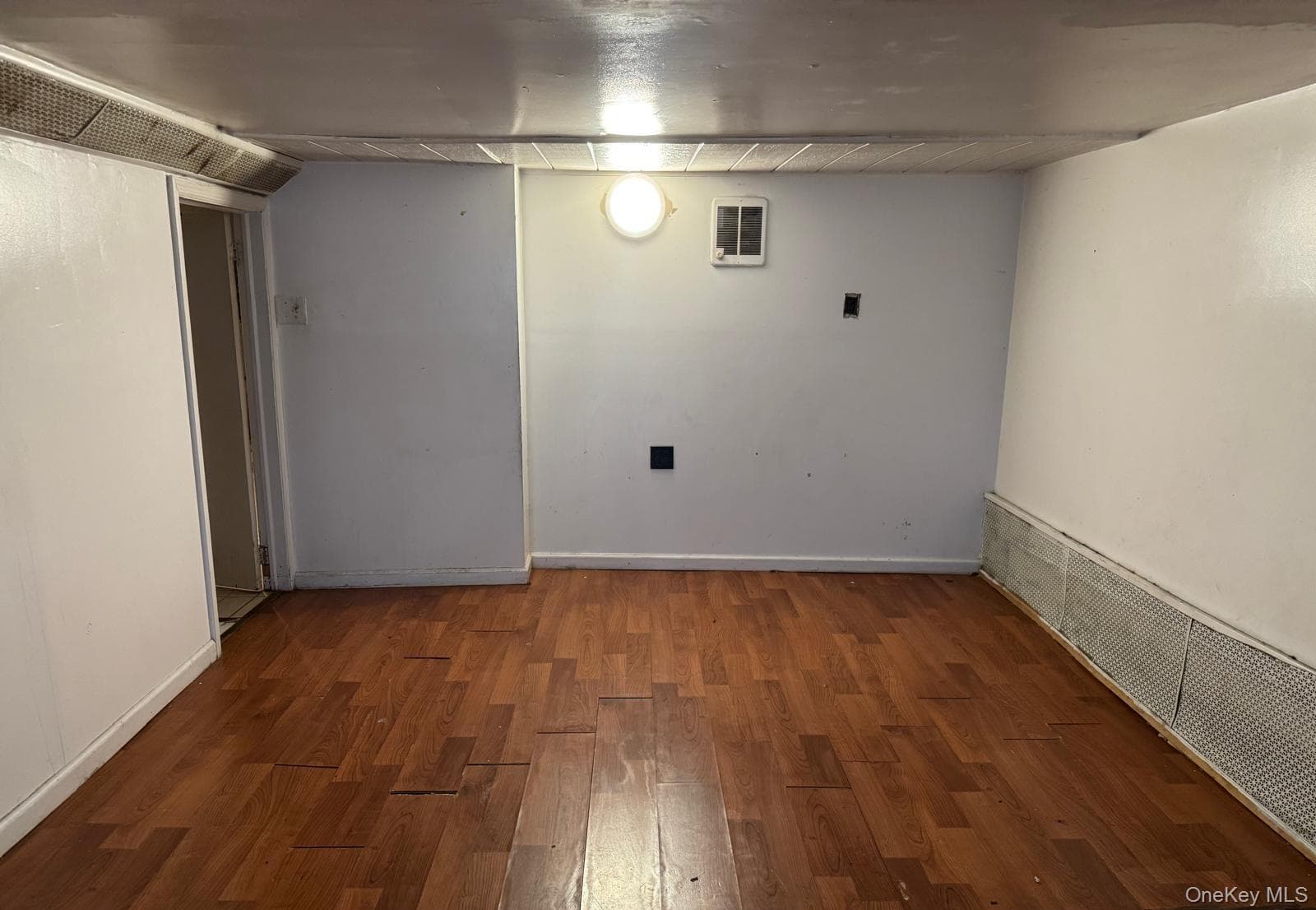 590 Elton Street thumbnail 30