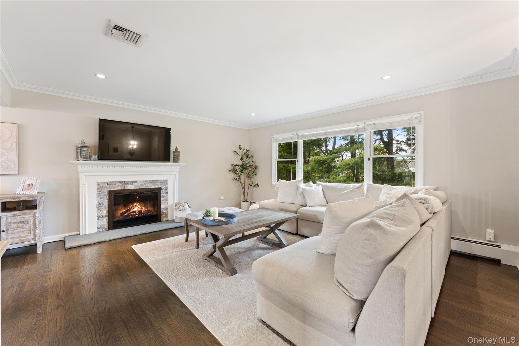 1 Sherwood Road thumbnail 6