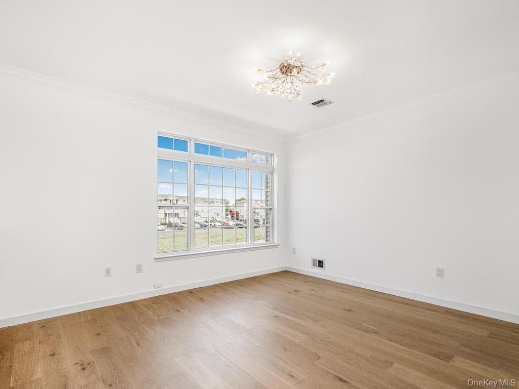 150 Surf Drive Unit: 482 thumbnail 4