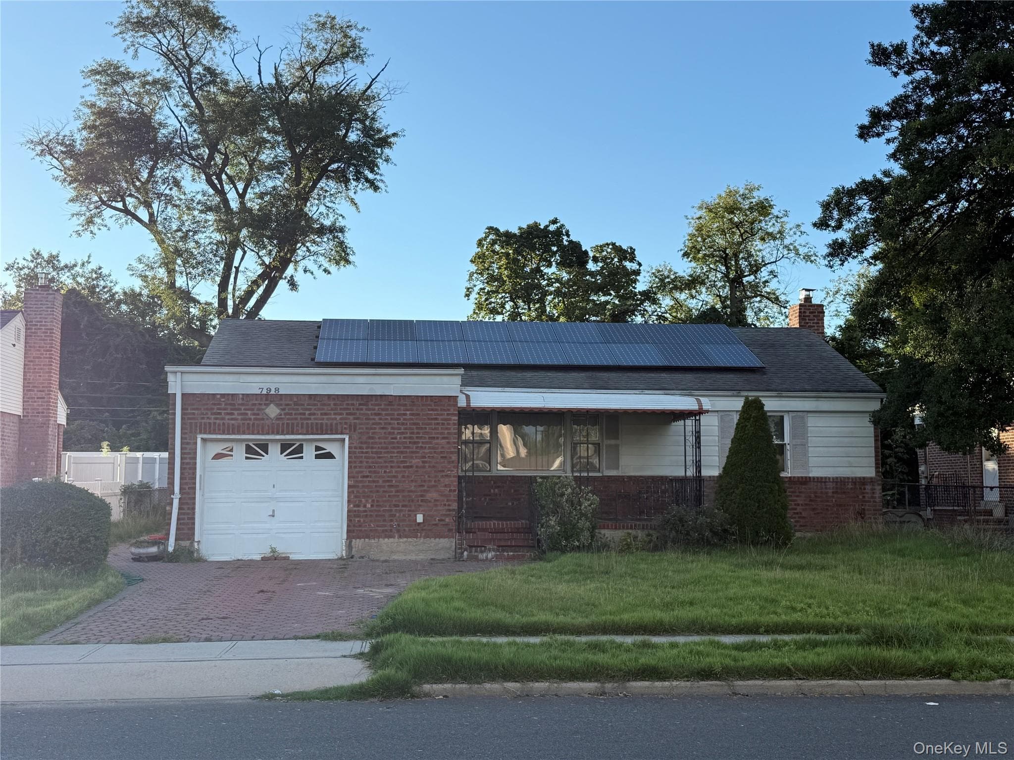 798 Bauer Street, Elmont