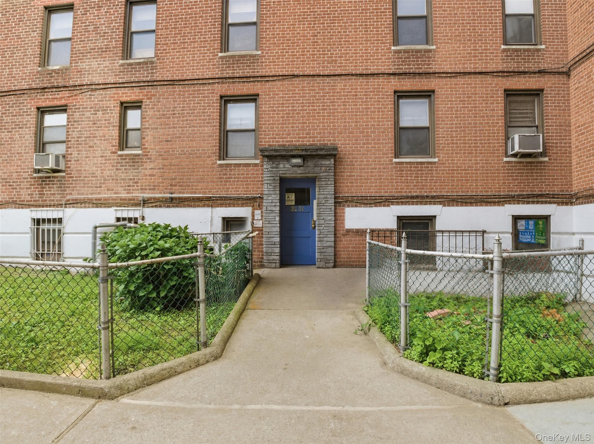 3231 Barker Avenue Unit: 2A thumbnail 17