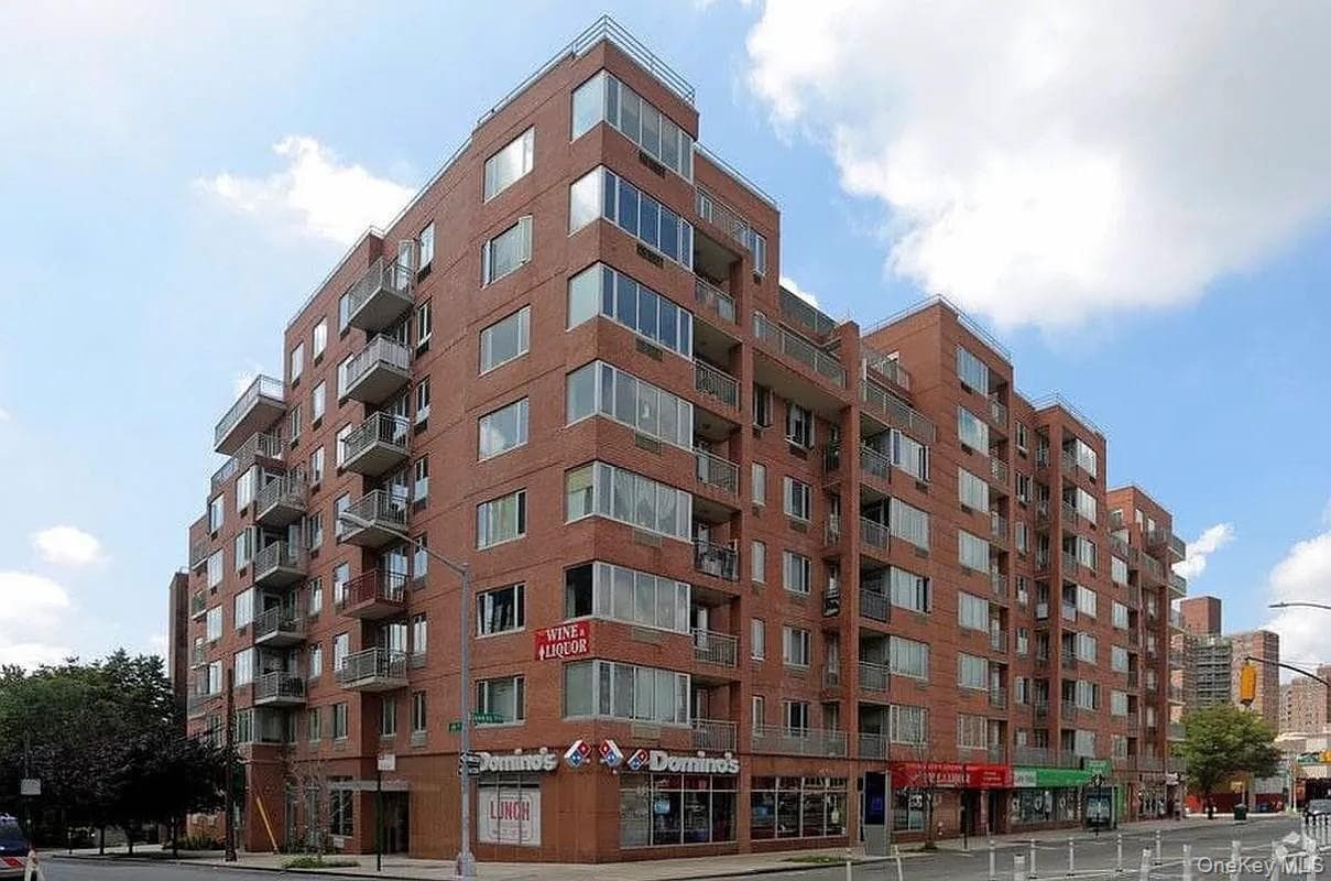 6314 Queens Boulevard Unit: 3E thumbnail 2