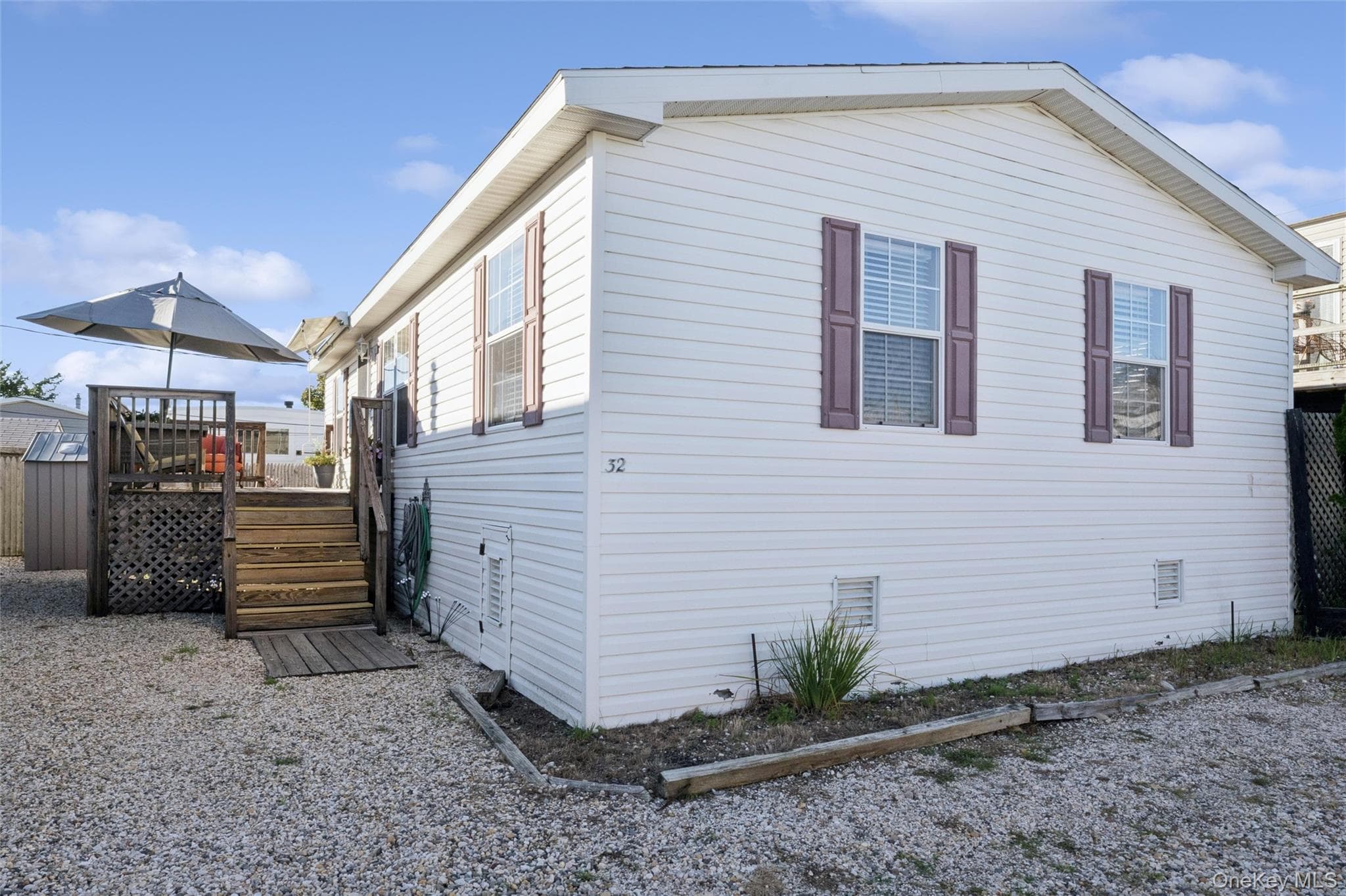 53 Crassen Boulevard Unit: #32 Harbor Rd. thumbnail 4