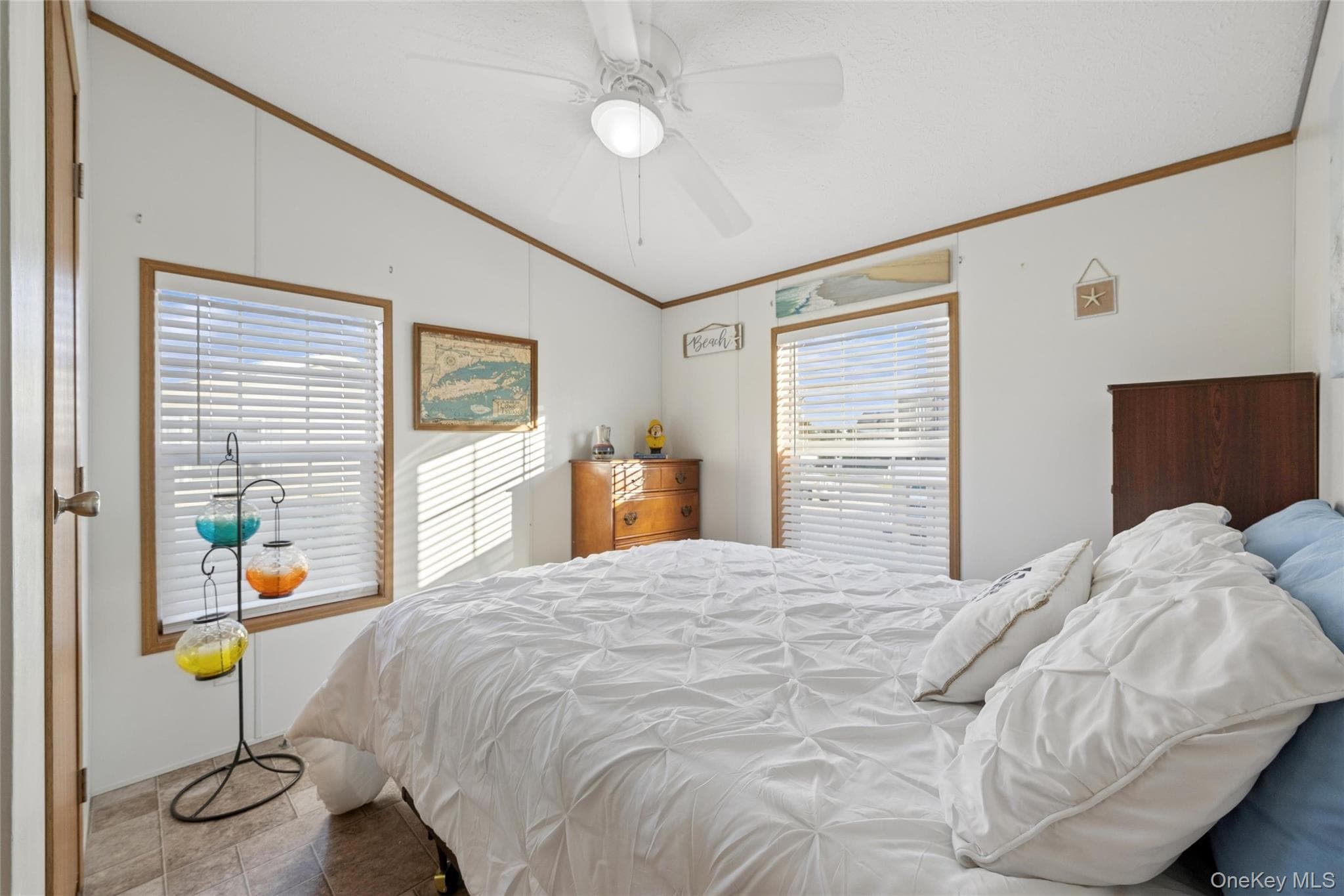 53 Crassen Boulevard Unit: #32 Harbor Rd. thumbnail 14