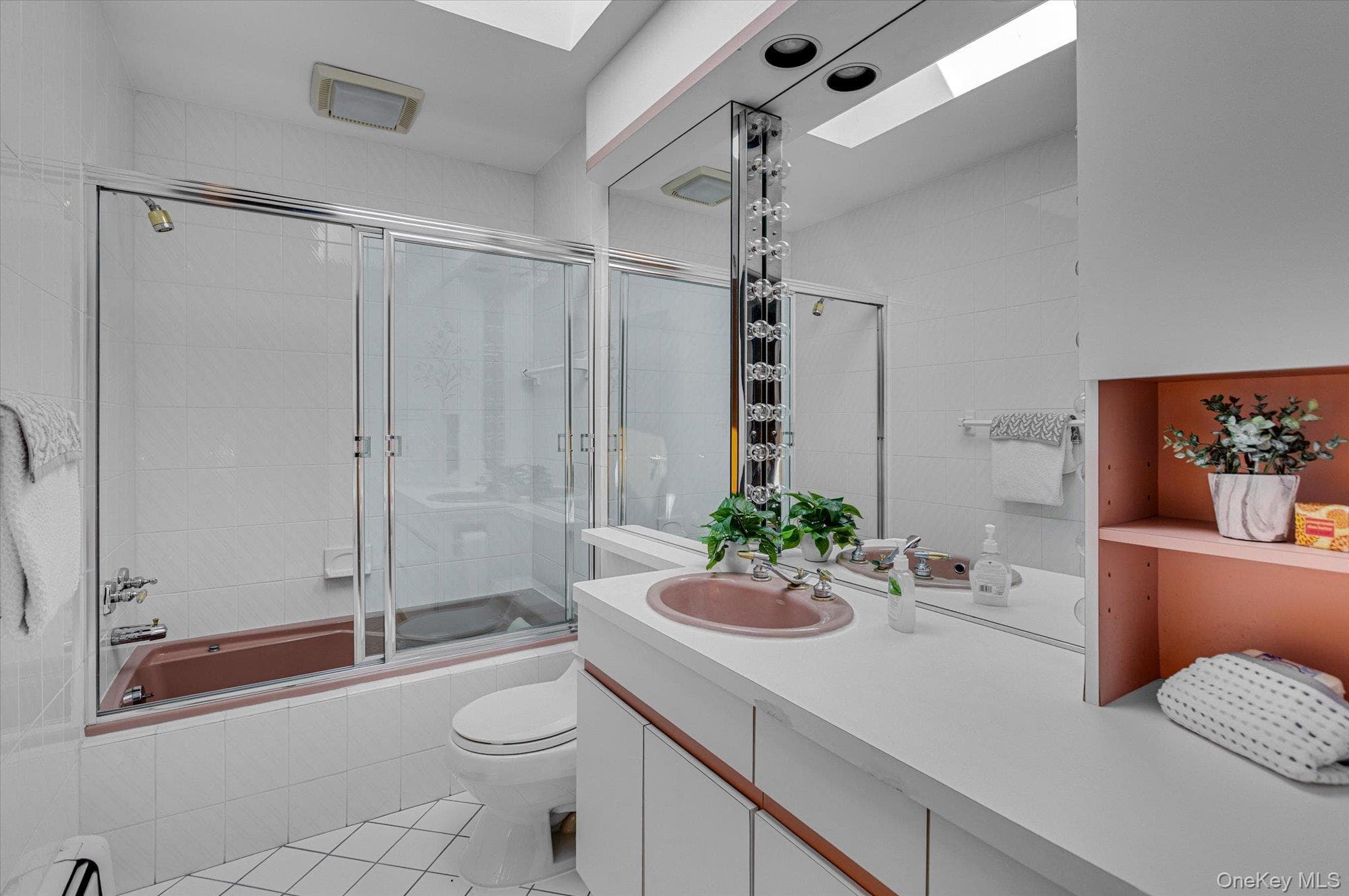 24 Eastover Drive thumbnail 19