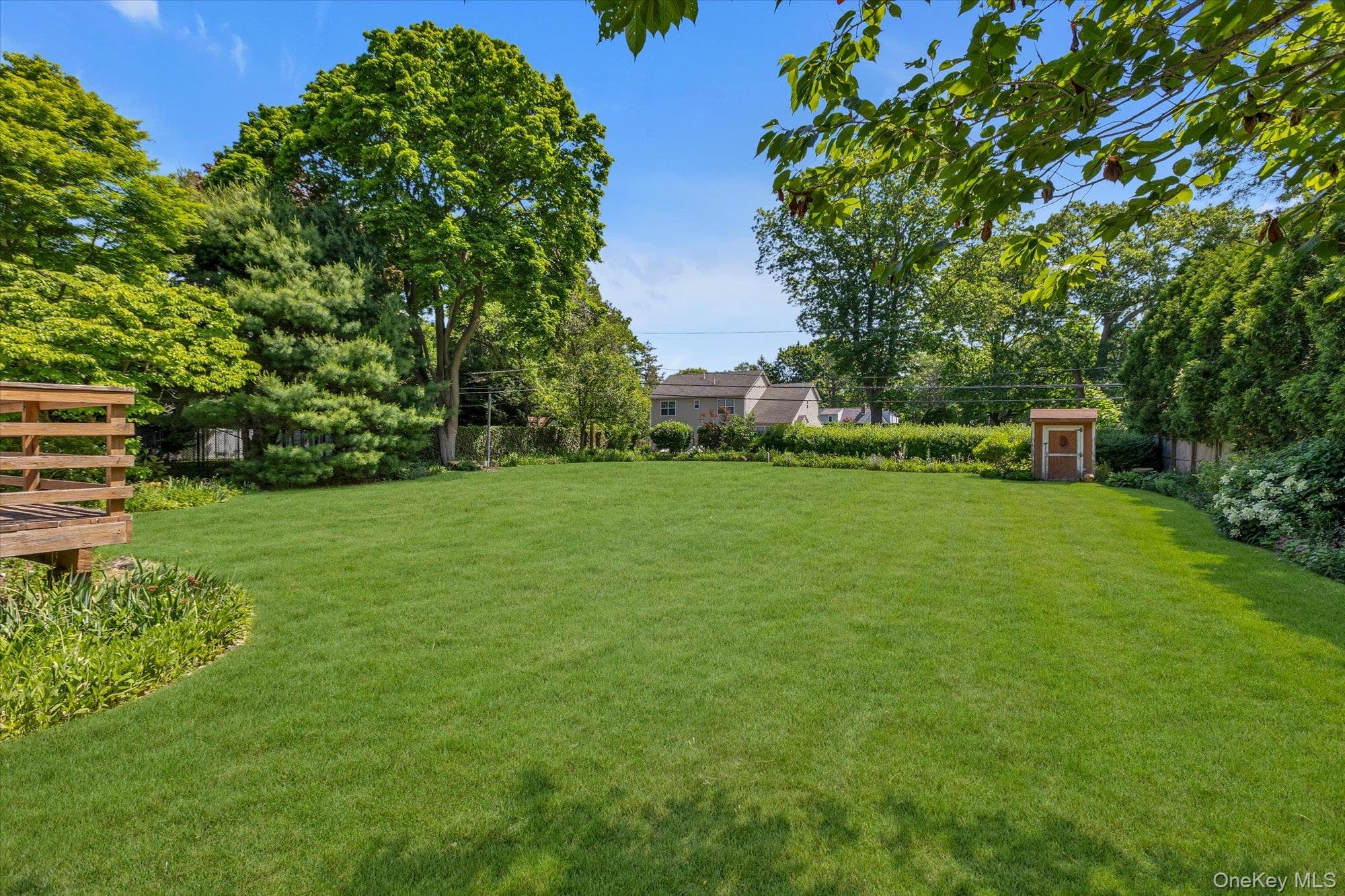 24 Eastover Drive thumbnail 23