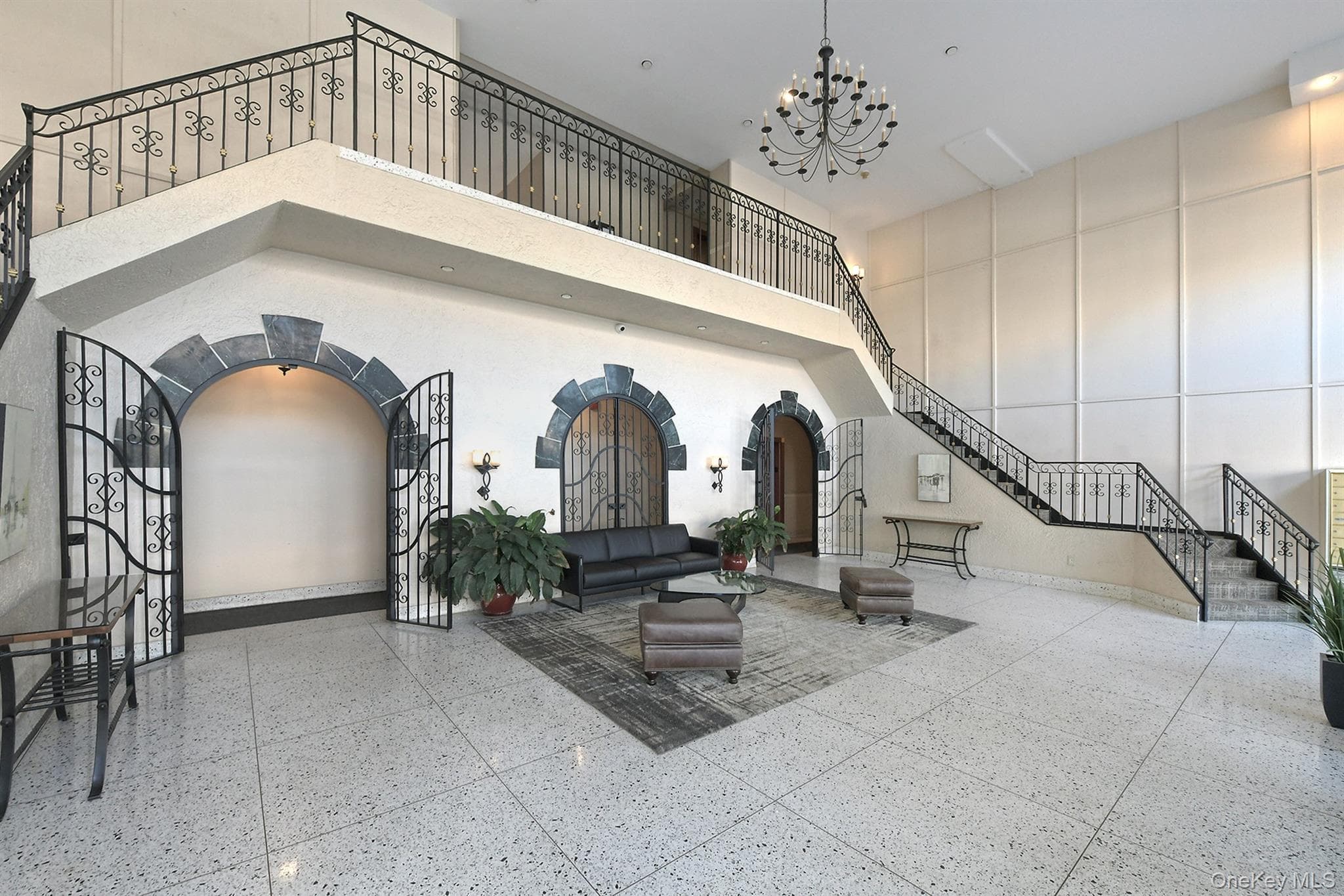 370 W Broadway Unit: 1A thumbnail 4
