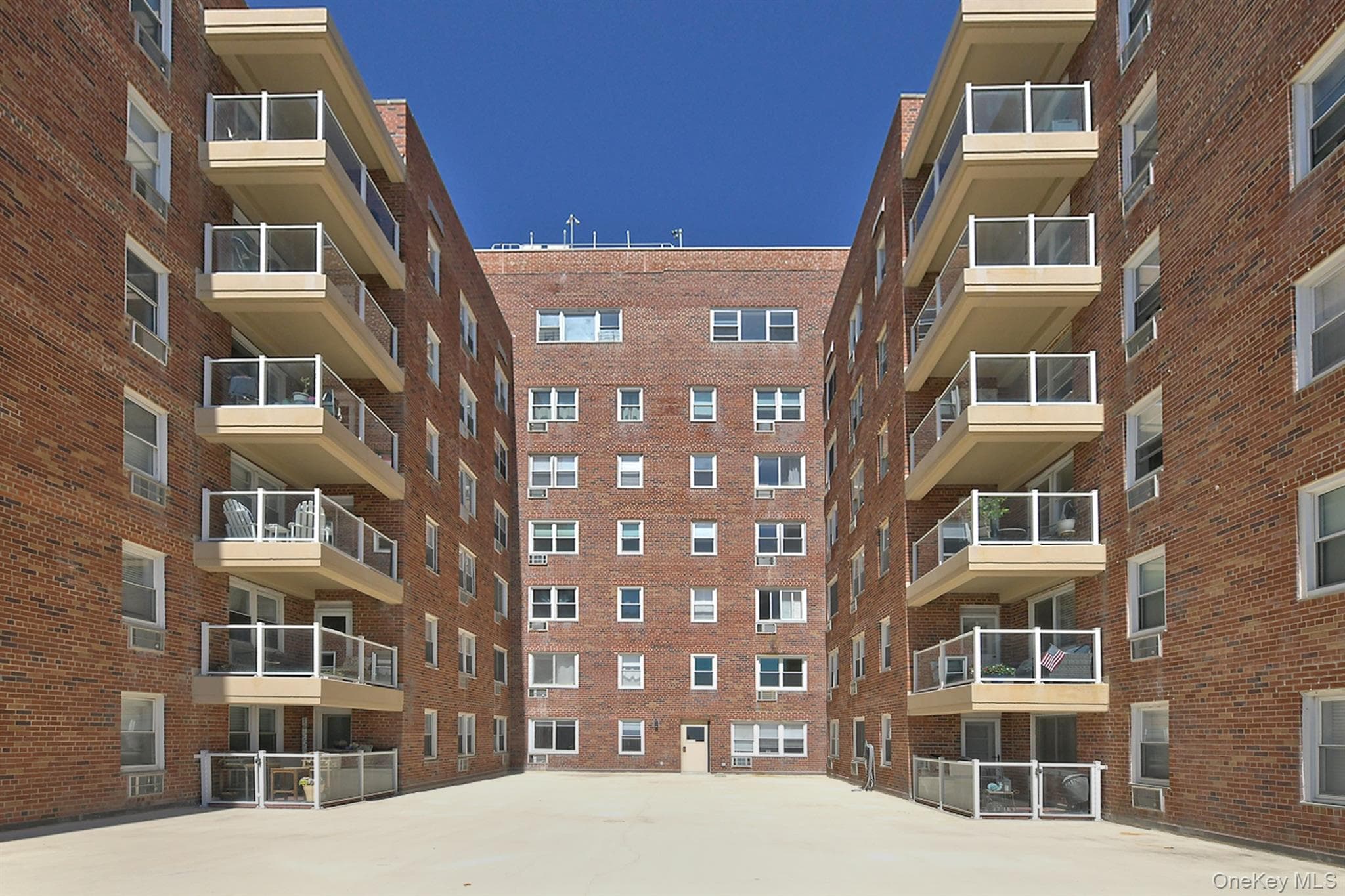 370 W Broadway Unit: 1A thumbnail 25