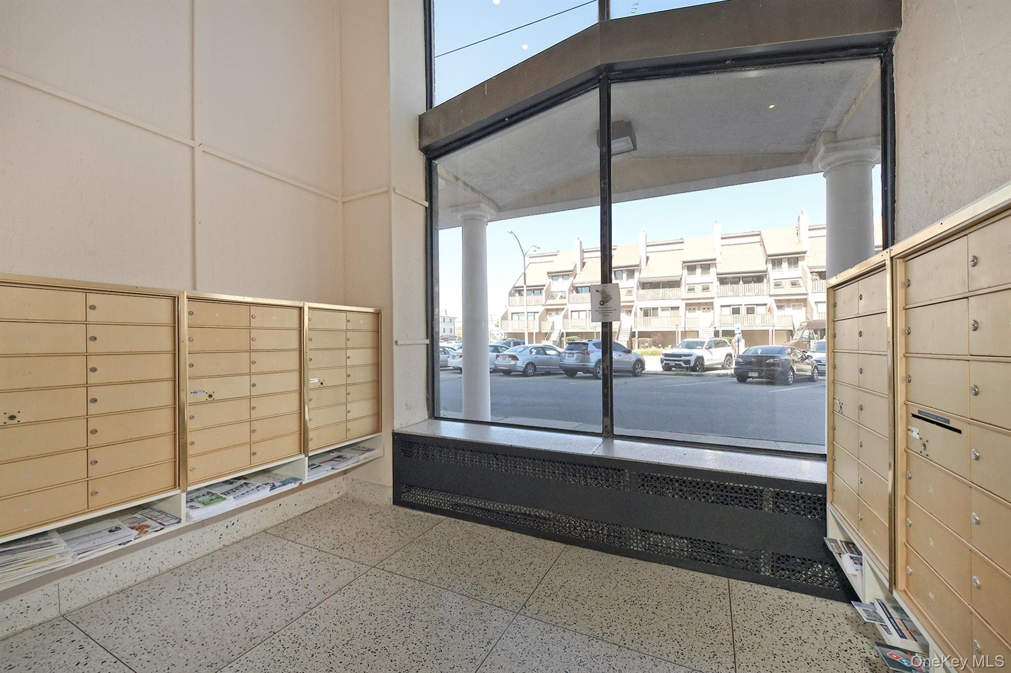 370 W Broadway Unit: 1A thumbnail 5