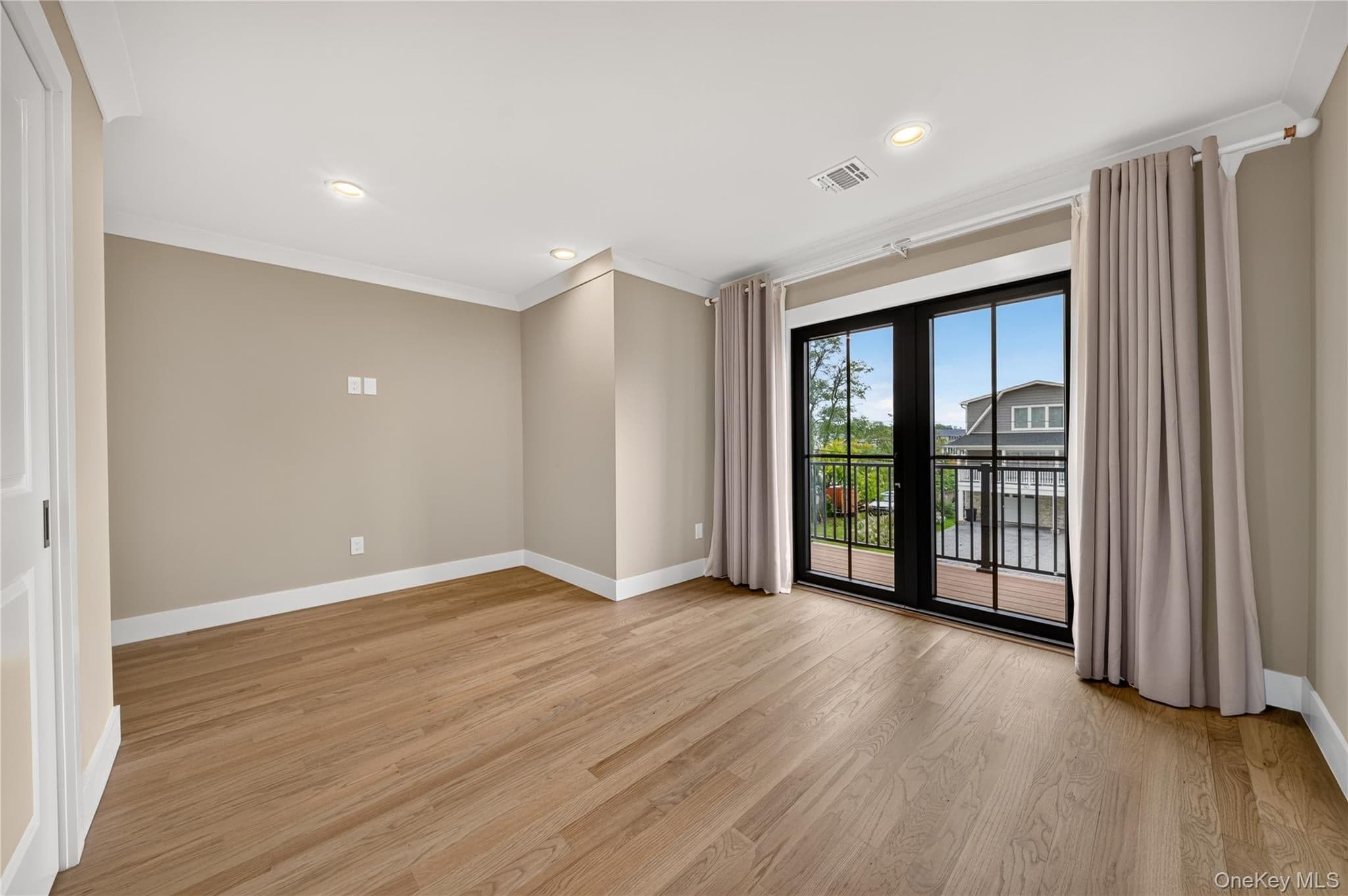 759 Pecan Street thumbnail 24