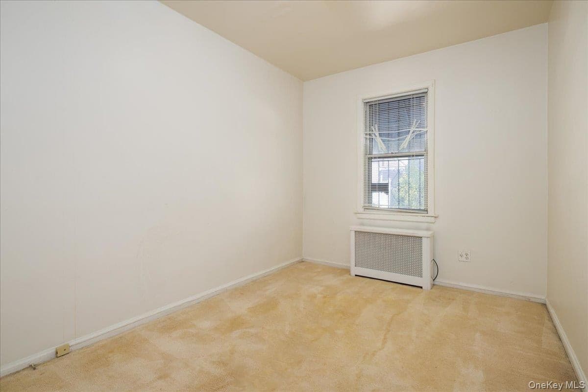 18311 Dunlop Avenue thumbnail 11