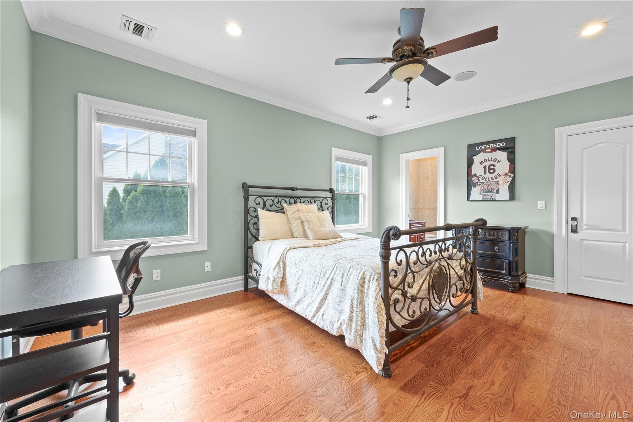 10 Meadow Glen Road thumbnail 35