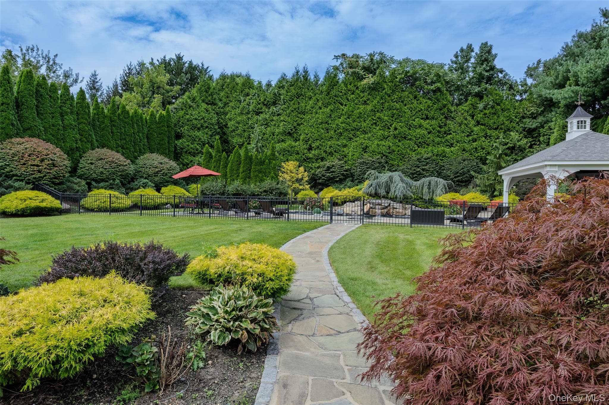 10 Meadow Glen Road thumbnail 43