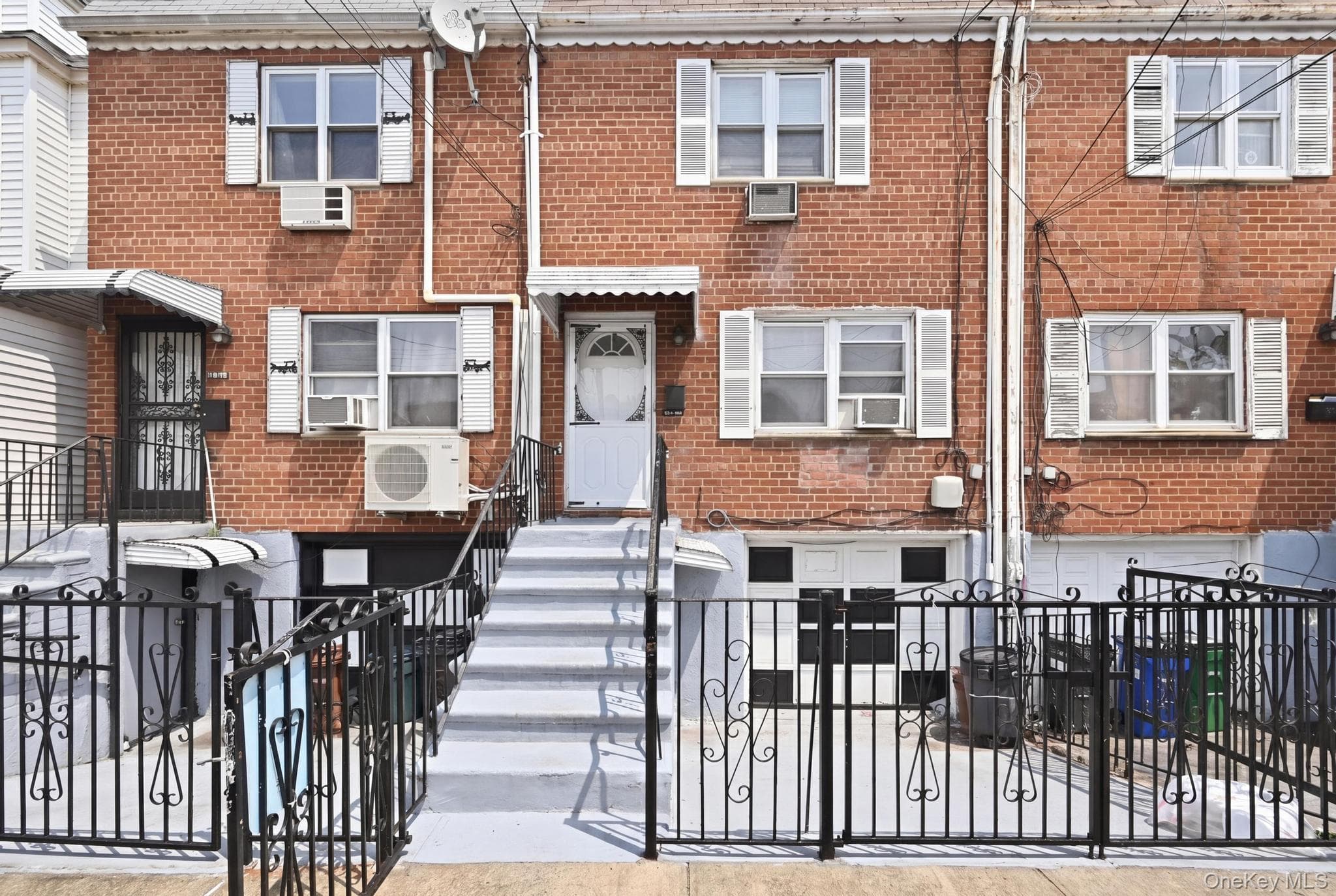 103-19A 110th st. South Richmond Hill St, Richmond Hill S.