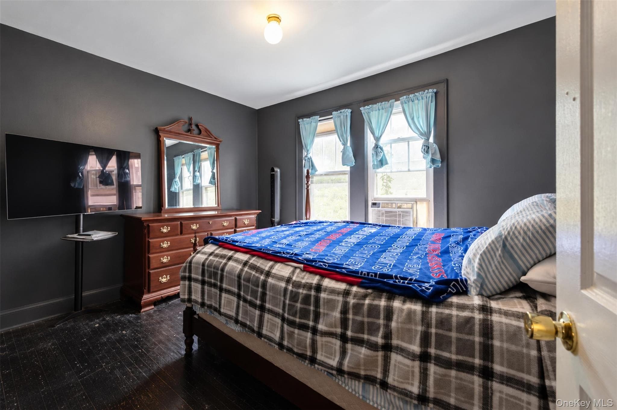 105 Fowler Street thumbnail 9