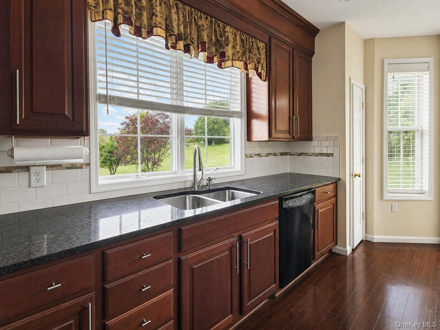 84 Mansion Ridge Boulevard thumbnail 23