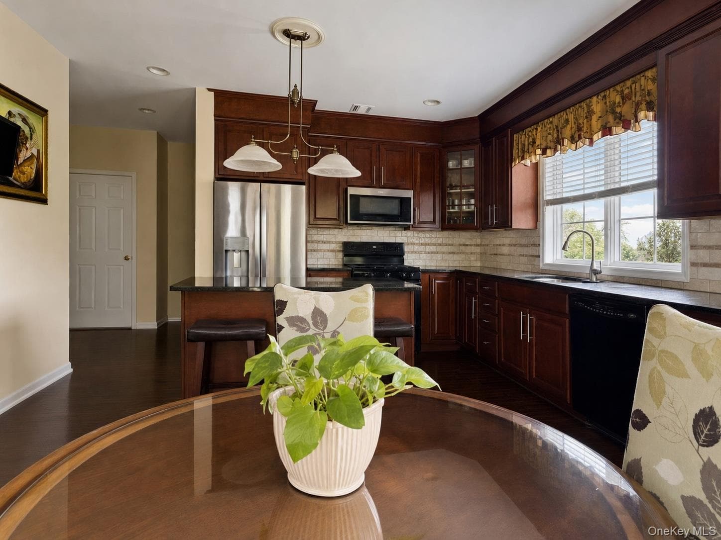 84 Mansion Ridge Boulevard thumbnail 21