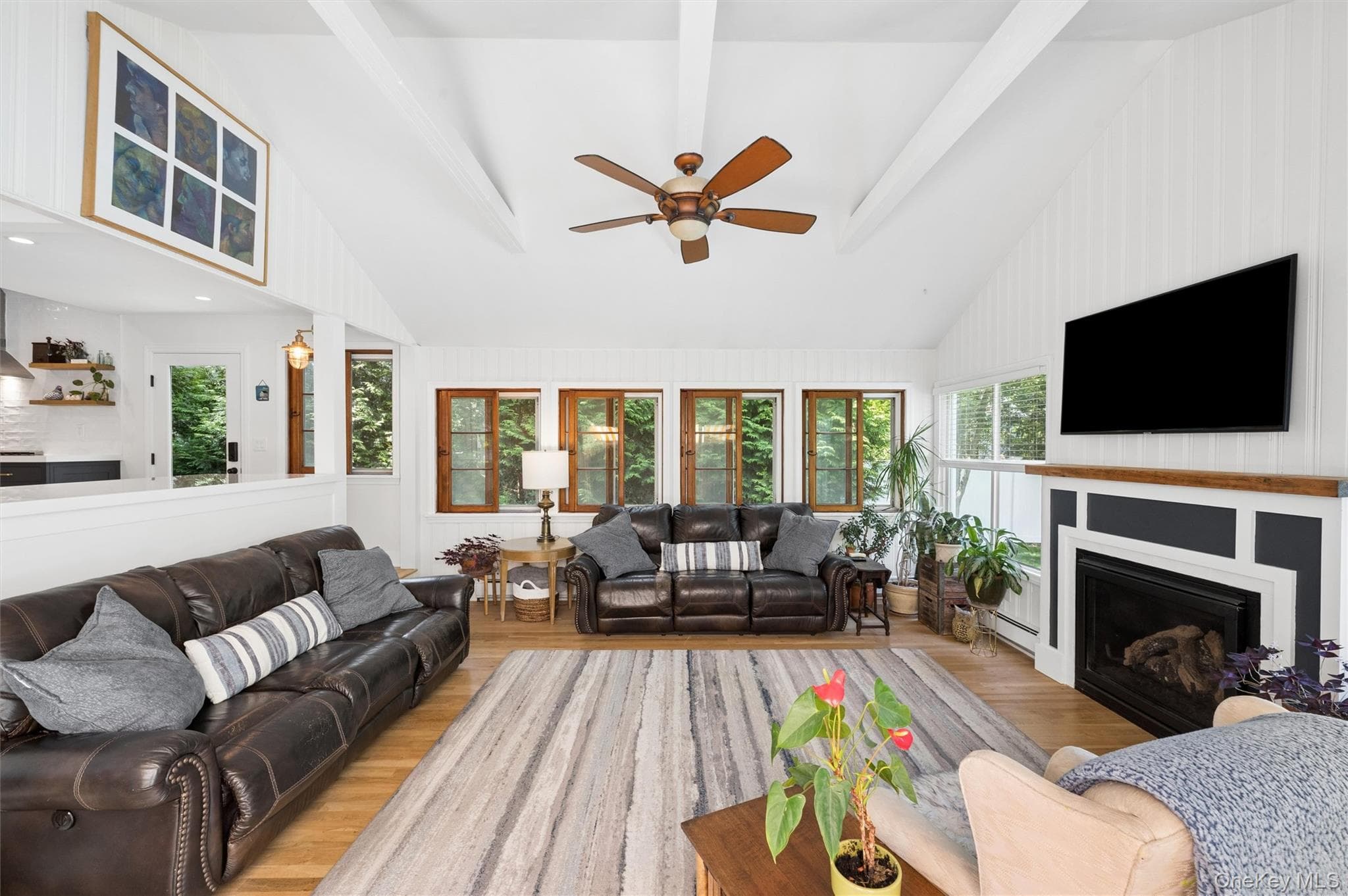 16 Union Avenue thumbnail 15
