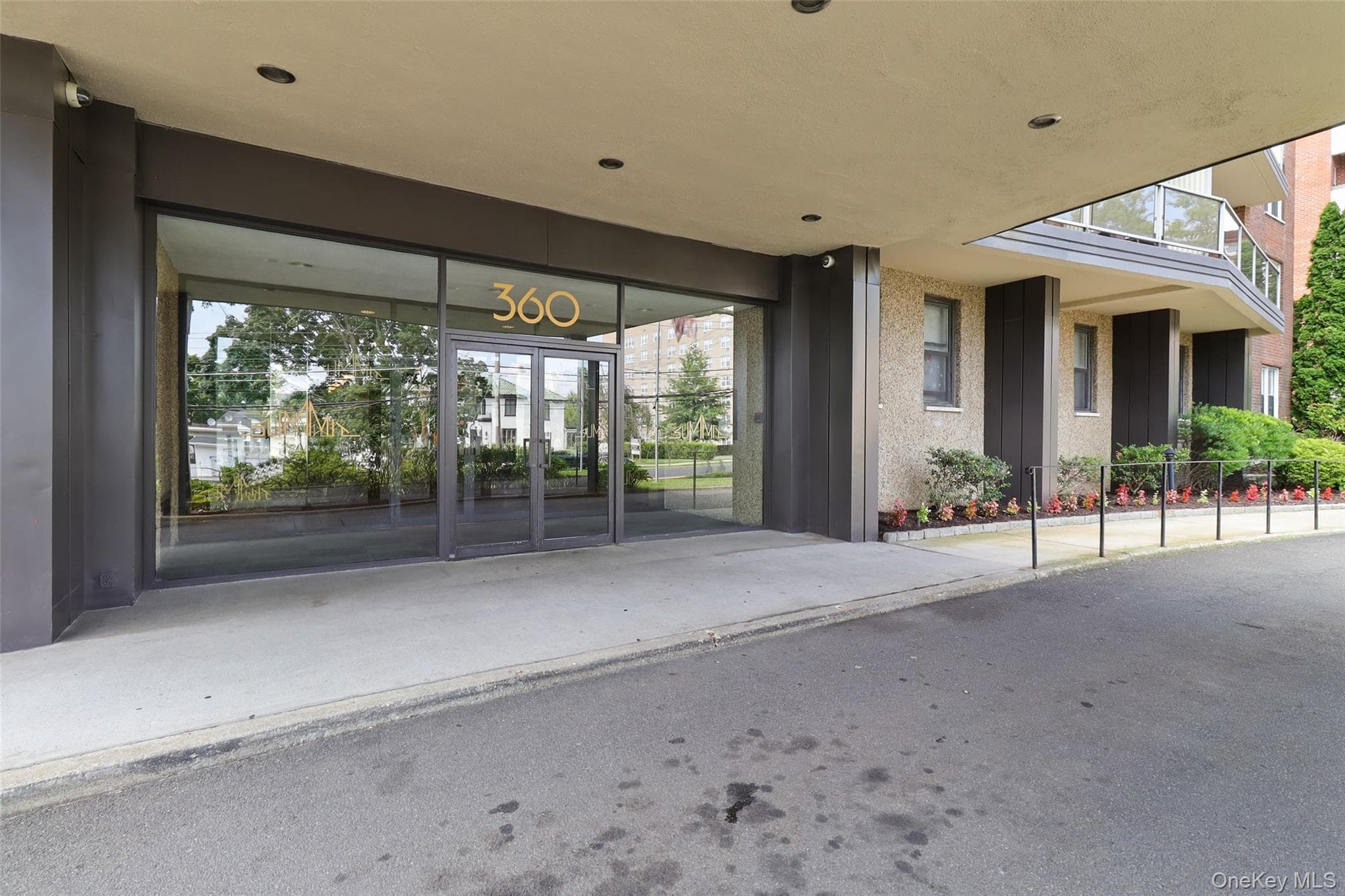 360 Westchester Avenue Unit: 623 thumbnail 8