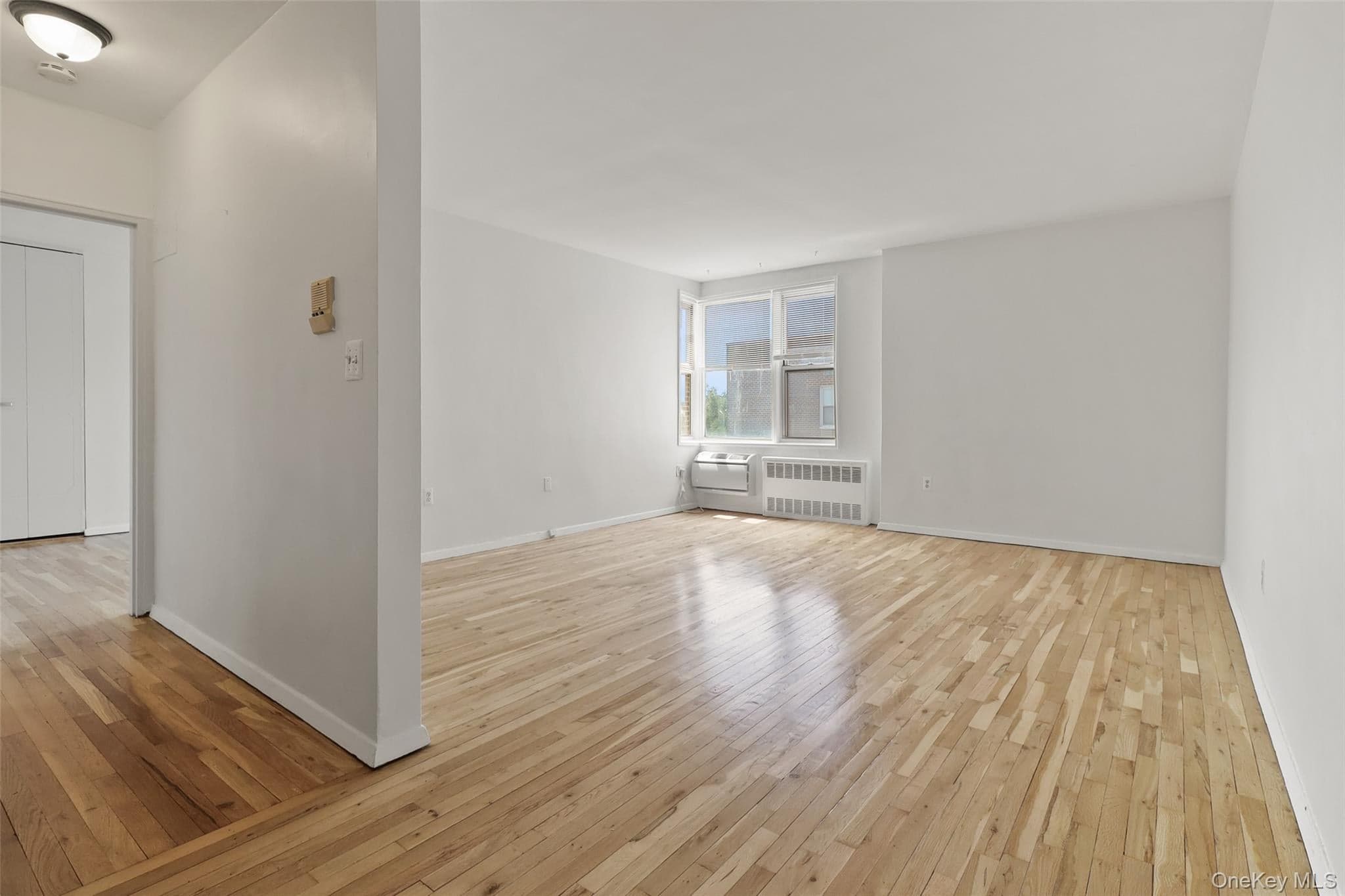 360 Westchester Avenue Unit: 623 thumbnail 2