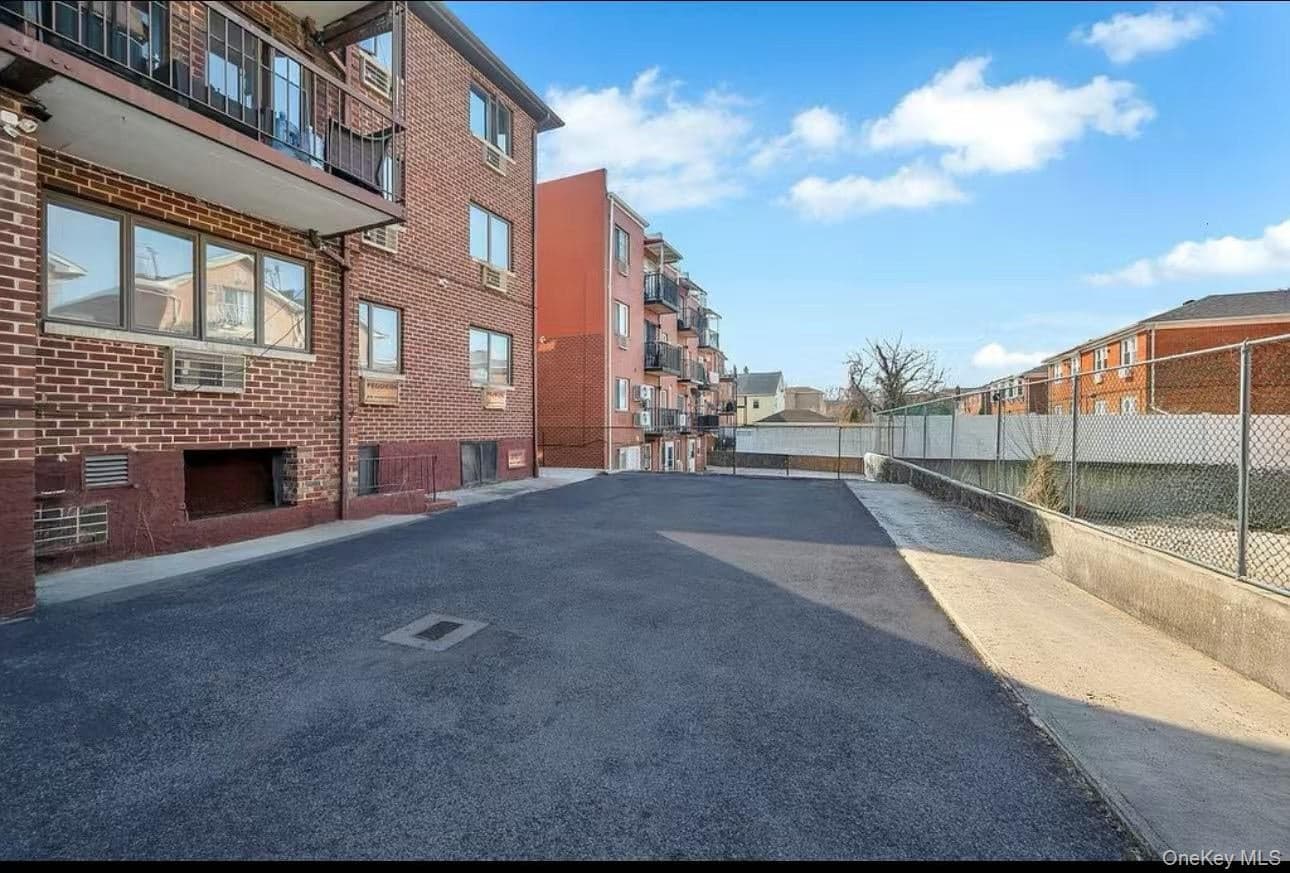 46-12 161st Street Unit: 1D thumbnail 2