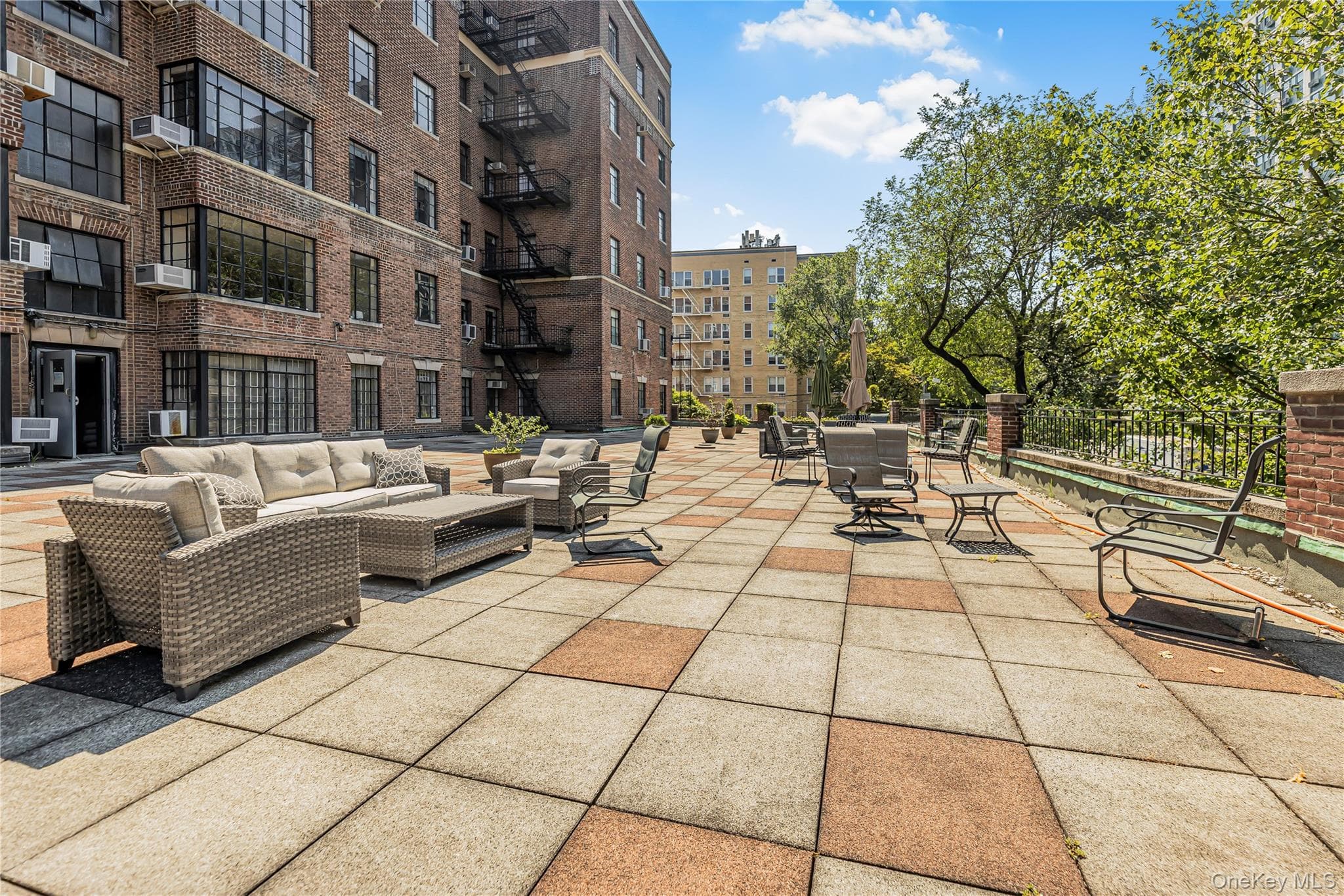 3001 Henry Hudson Parkway Unit: 2H thumbnail 26