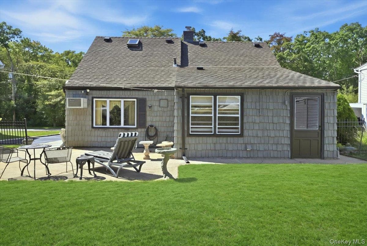 65 Riverside Avenue thumbnail 21