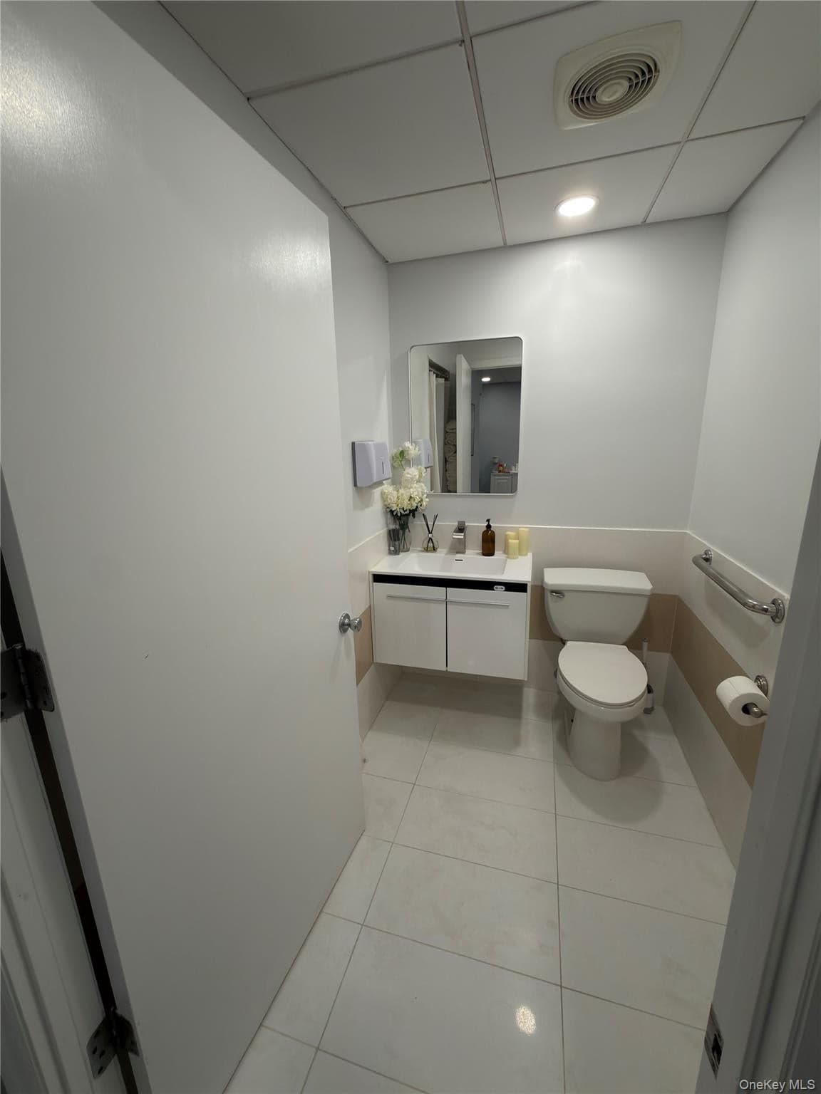3635 Bell Boulevard Unit: 202 thumbnail 9