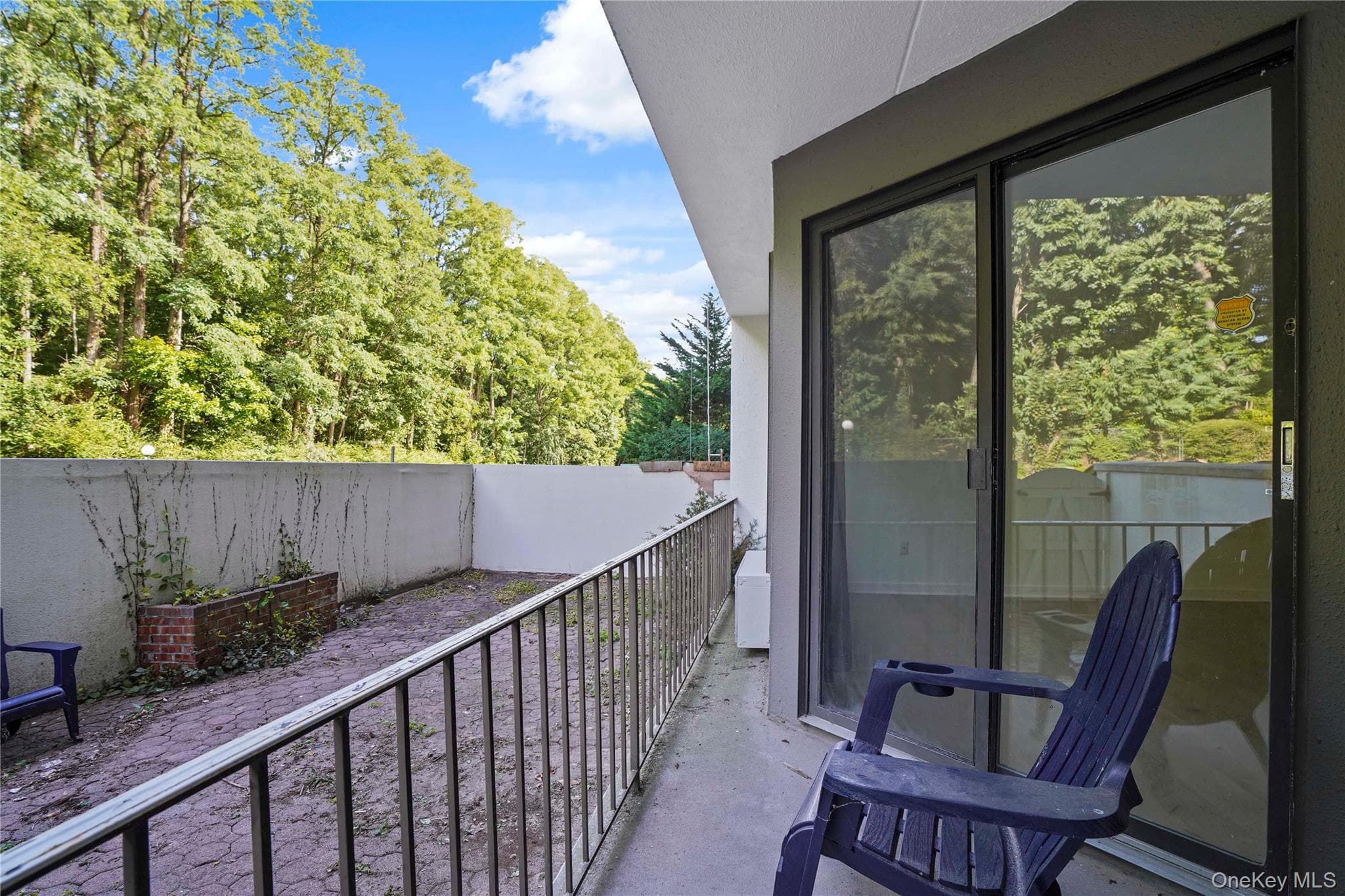 300 High Point Drive Unit: 314 thumbnail 5