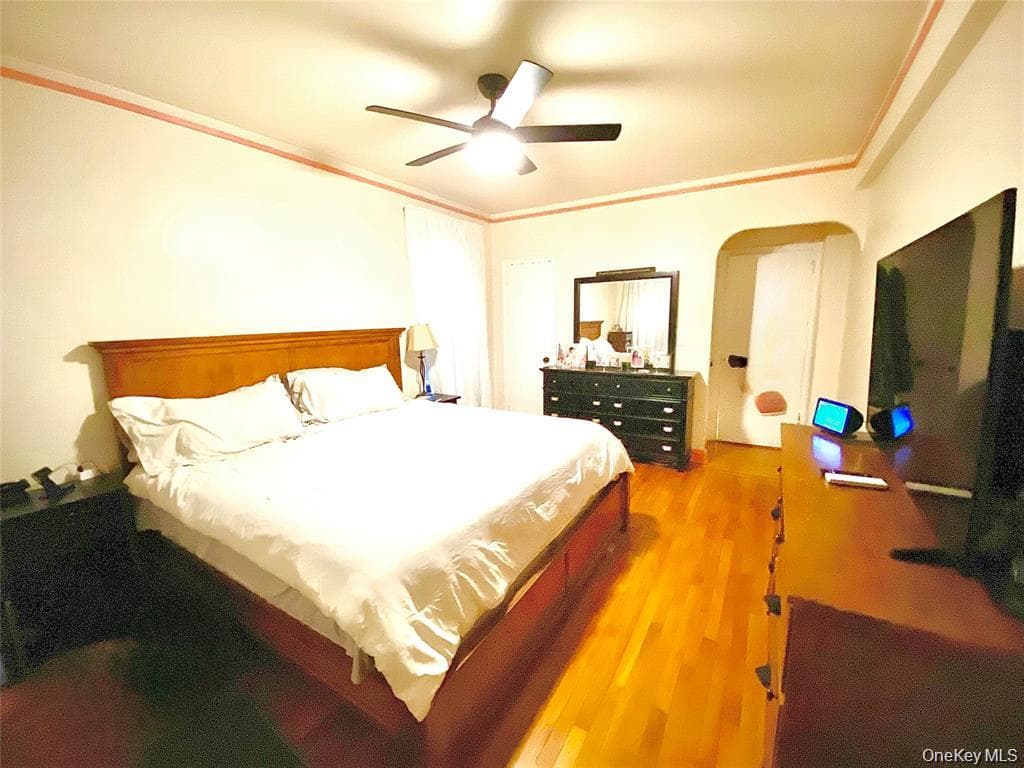 190 E Mosholu Parkway Unit: 1J thumbnail 12