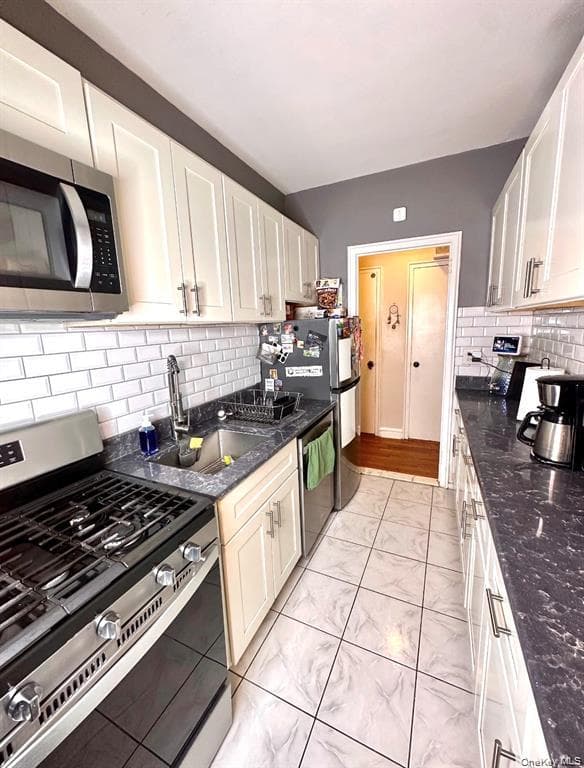 190 E Mosholu Parkway Unit: 1J thumbnail 2