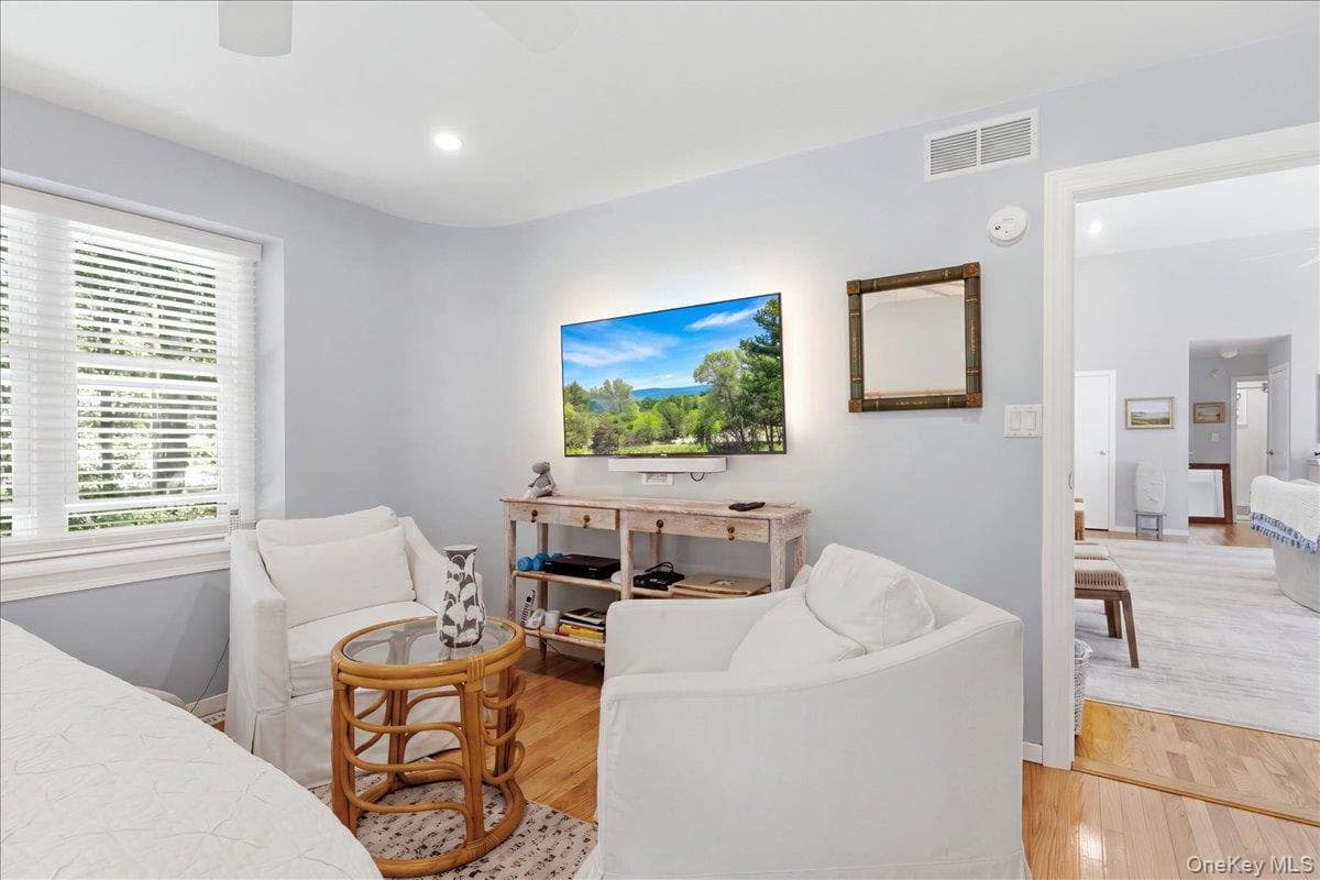 10 Glenmore Drive thumbnail 40