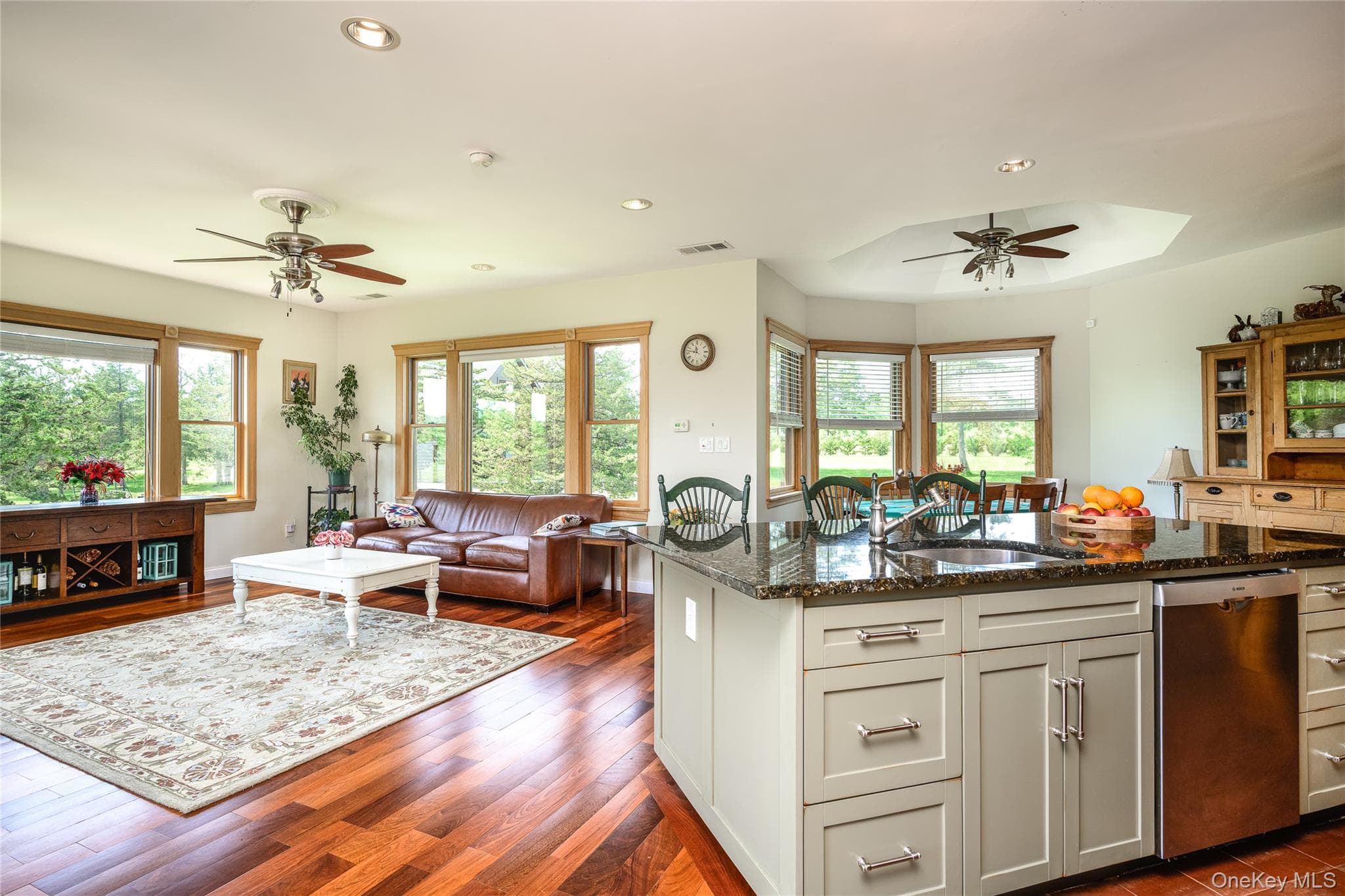 110 Hillside Avenue thumbnail 14