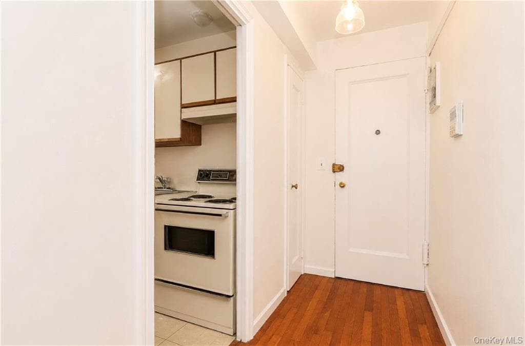 190 72nd Street Unit: 122 thumbnail 12