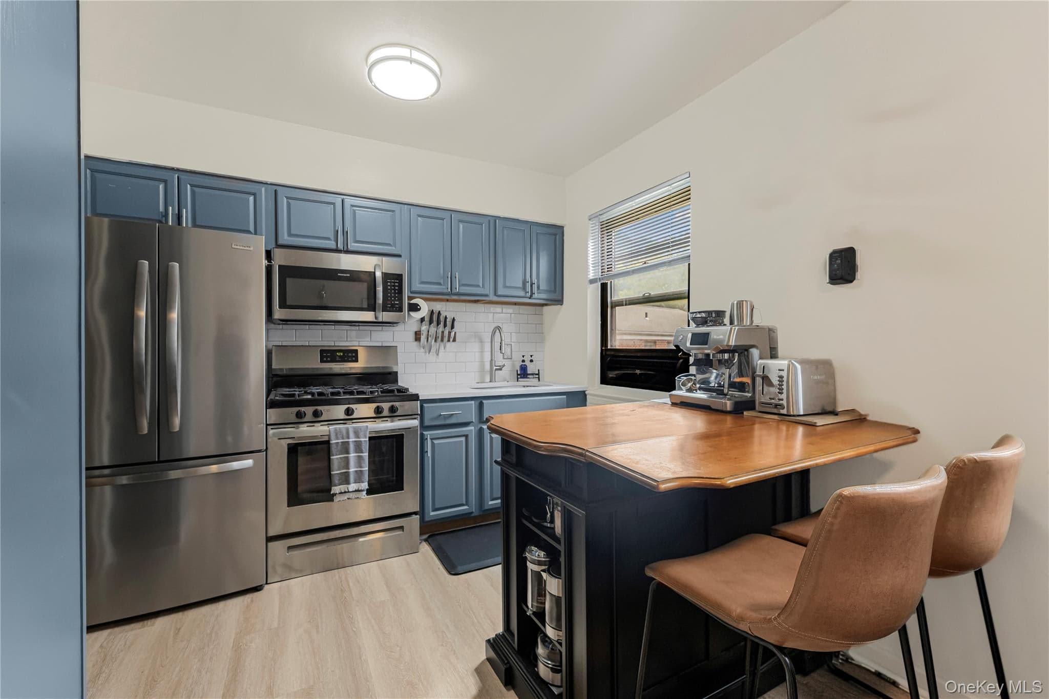 757 Hillside Avenue Unit: A thumbnail 5