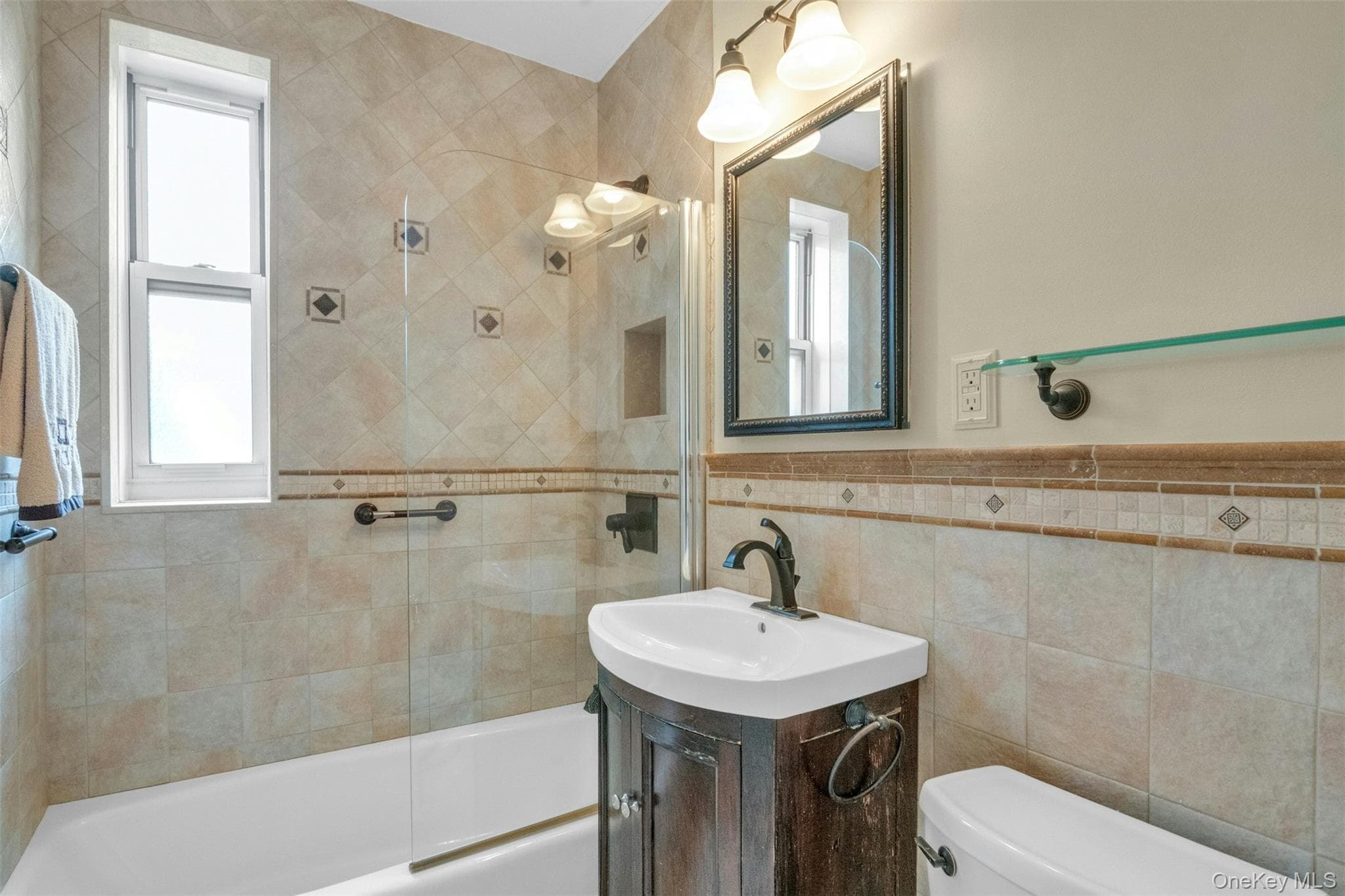 920 Pelhamdale Avenue Unit: A2H thumbnail 15