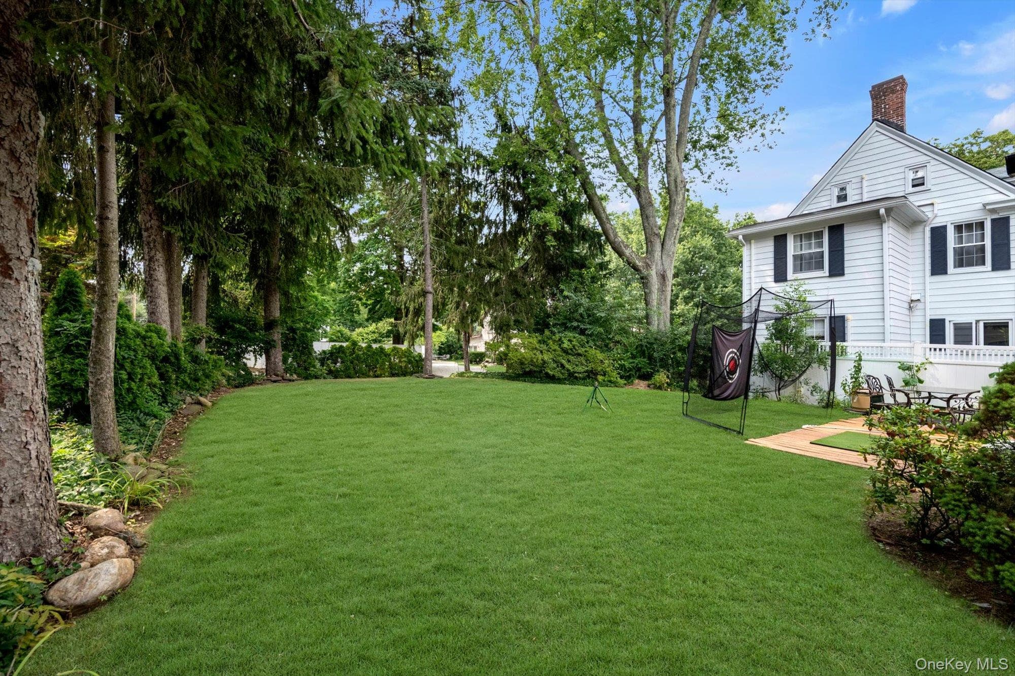 257 Schenck Avenue thumbnail 13