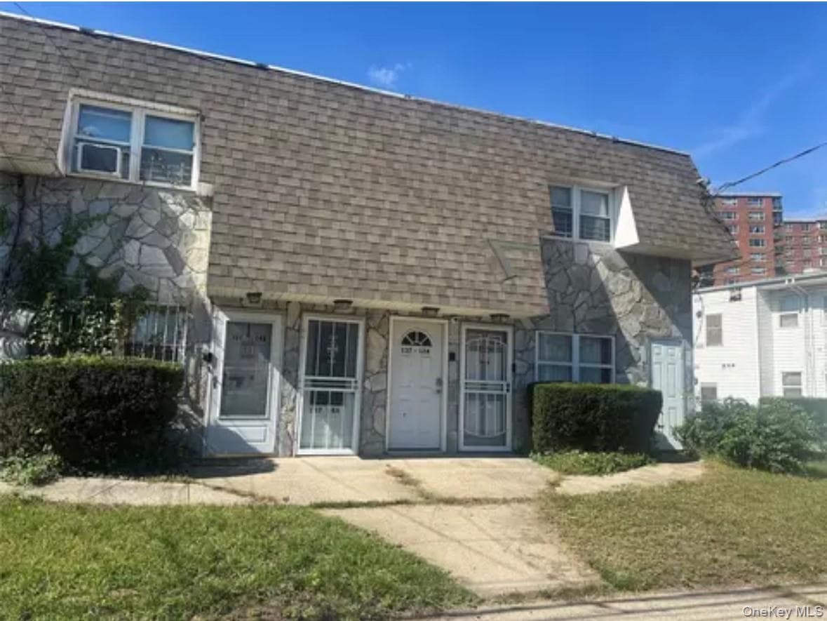 137-14 167th Street Unit: A, Jamaica