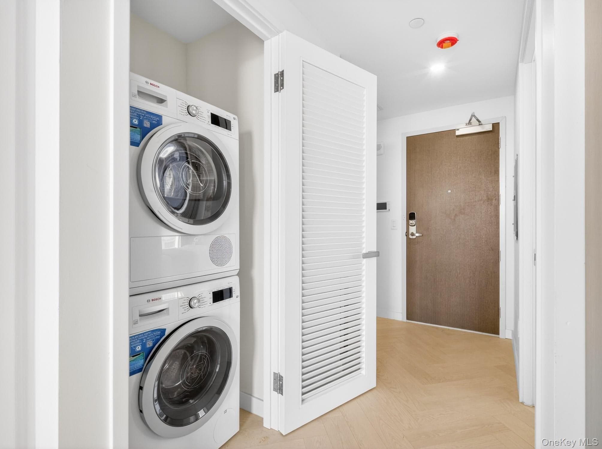 133-25 37th Avenue Unit: 18K thumbnail 24