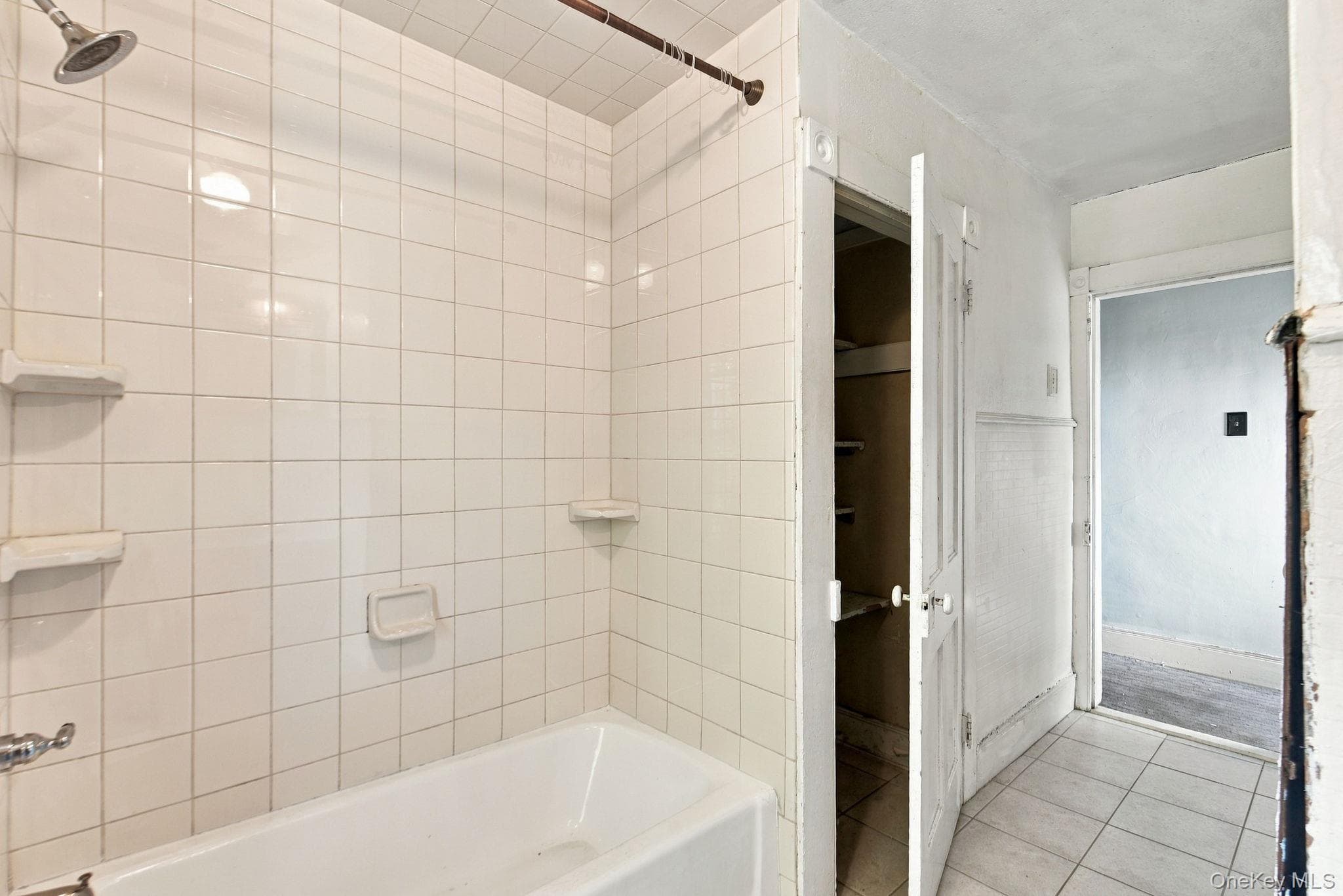 10 Hudson Terrace thumbnail 15