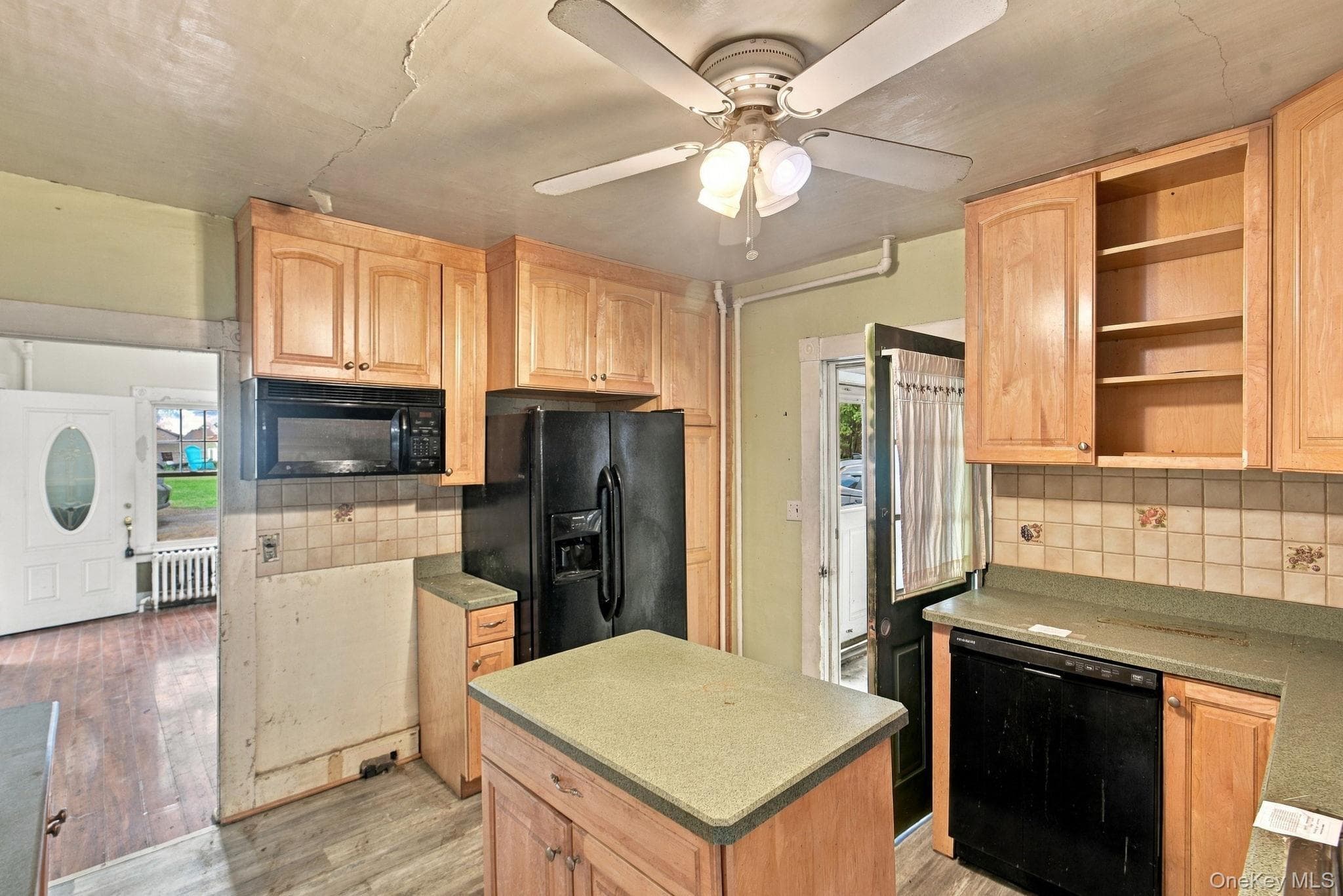10 Hudson Terrace thumbnail 9