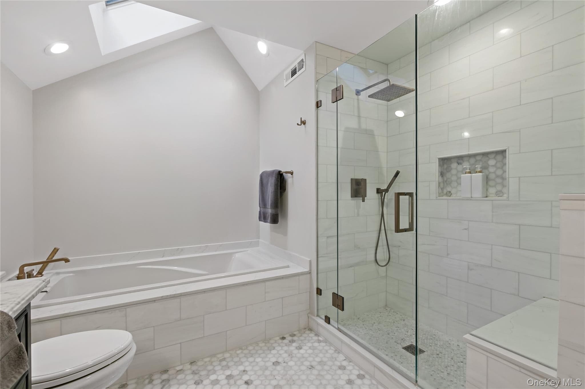 606 Heritage Hills Unit: F thumbnail 18