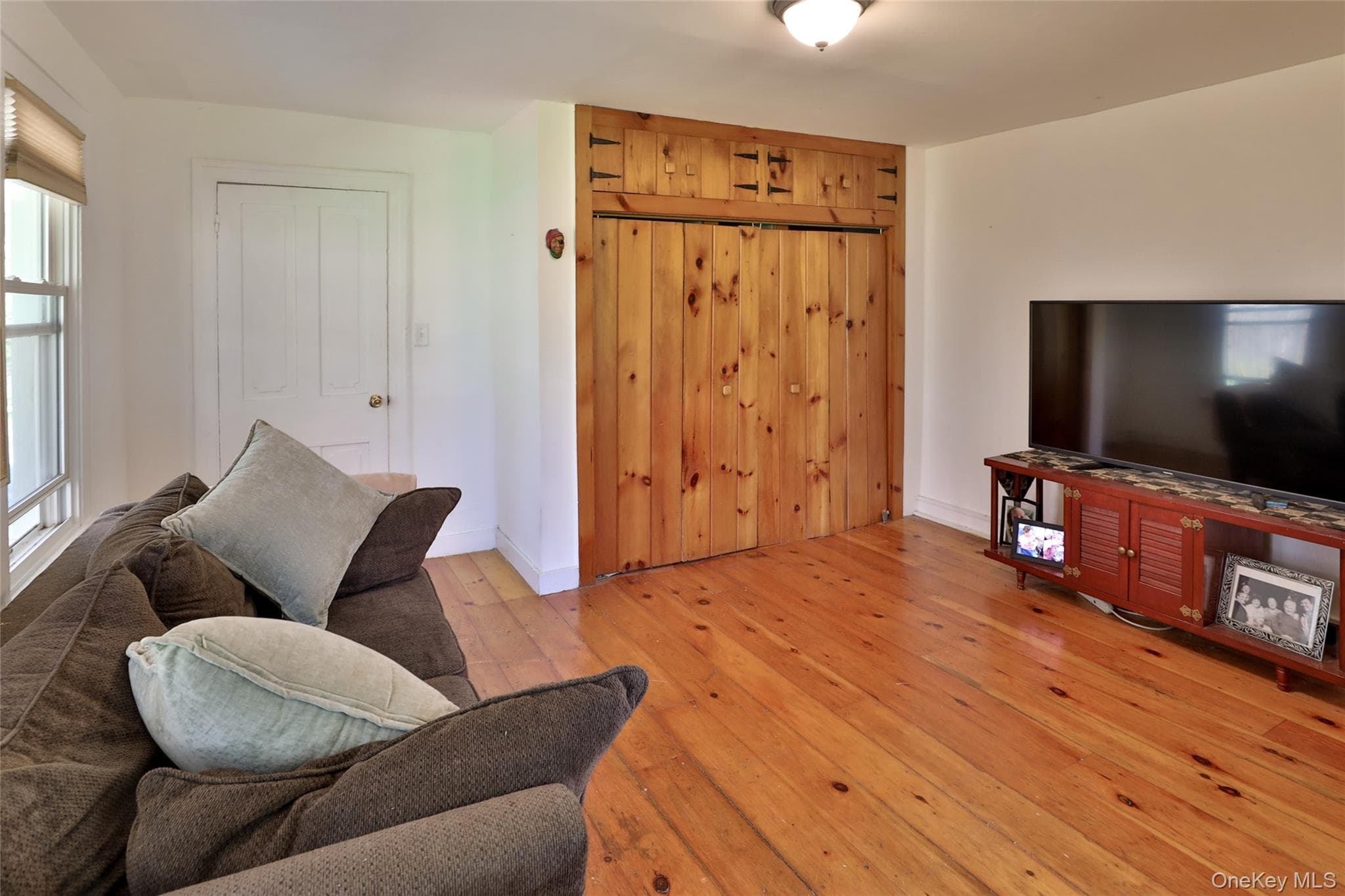 176 Williams Road thumbnail 17