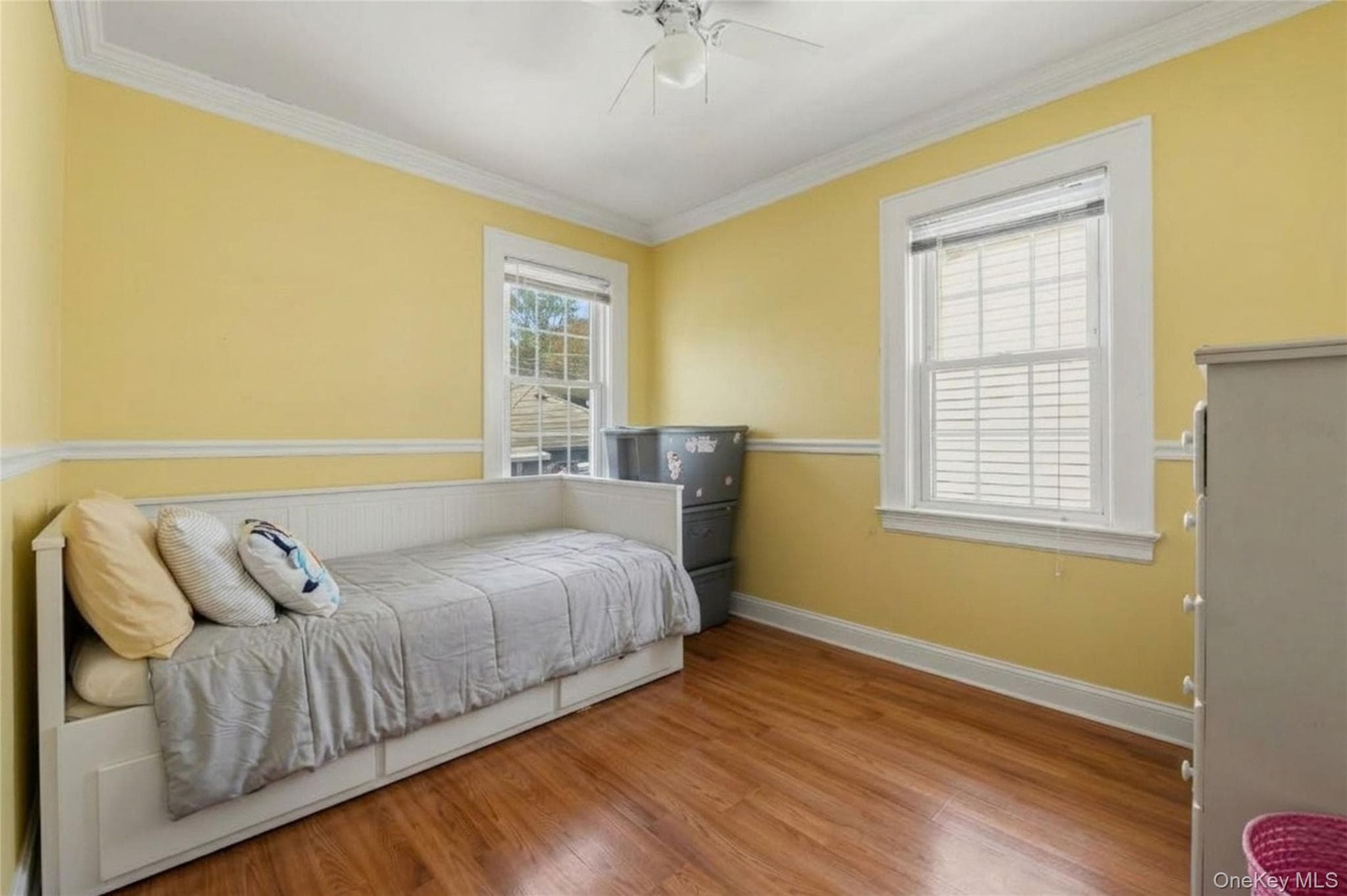 51 Sterling Avenue thumbnail 20