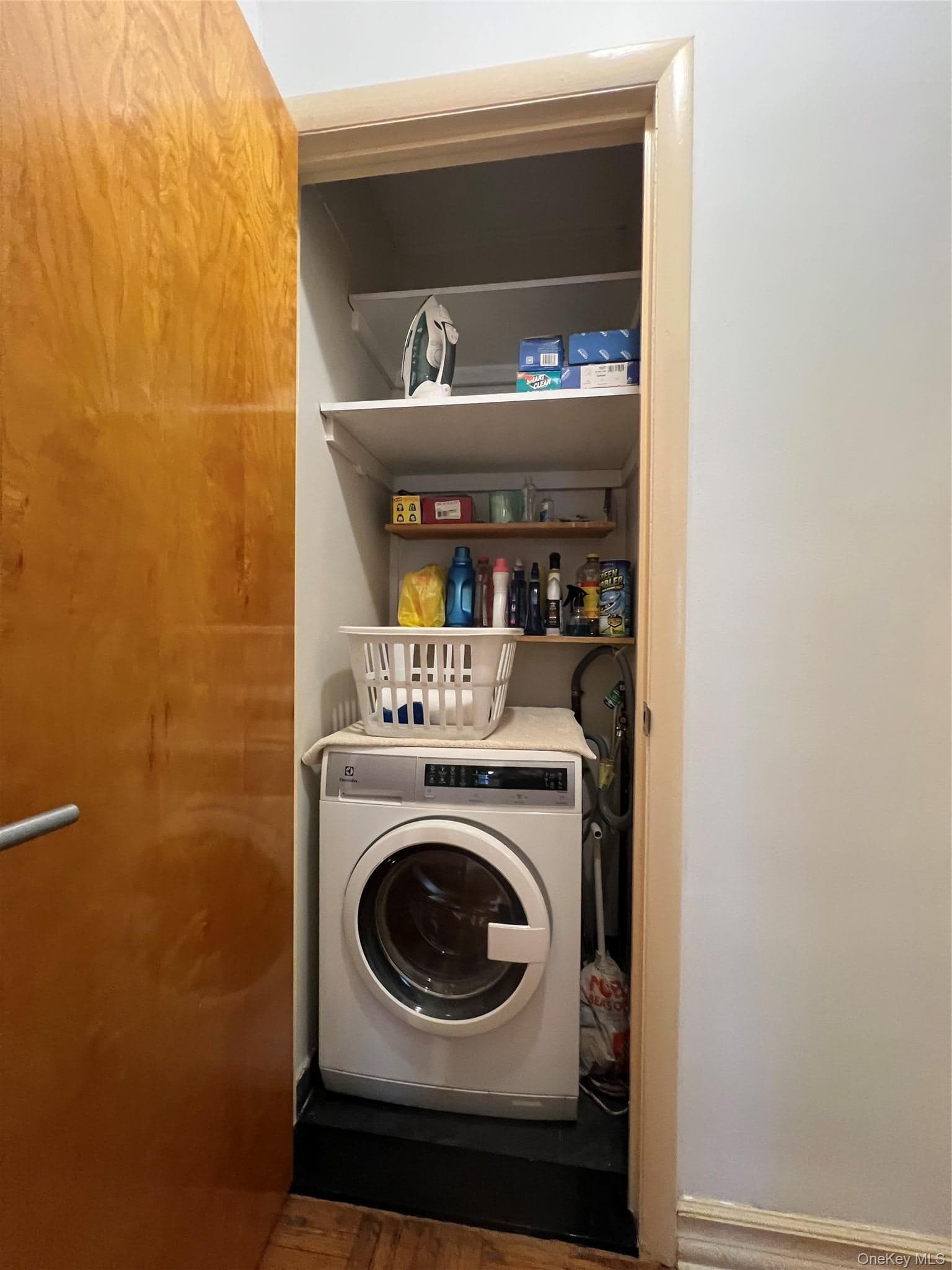 411 E 53rd Street Unit: 8L thumbnail 19