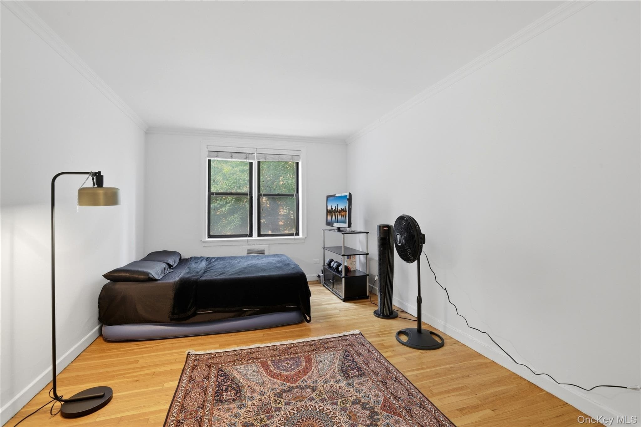 337 E 50th Street Unit: 2E thumbnail 10