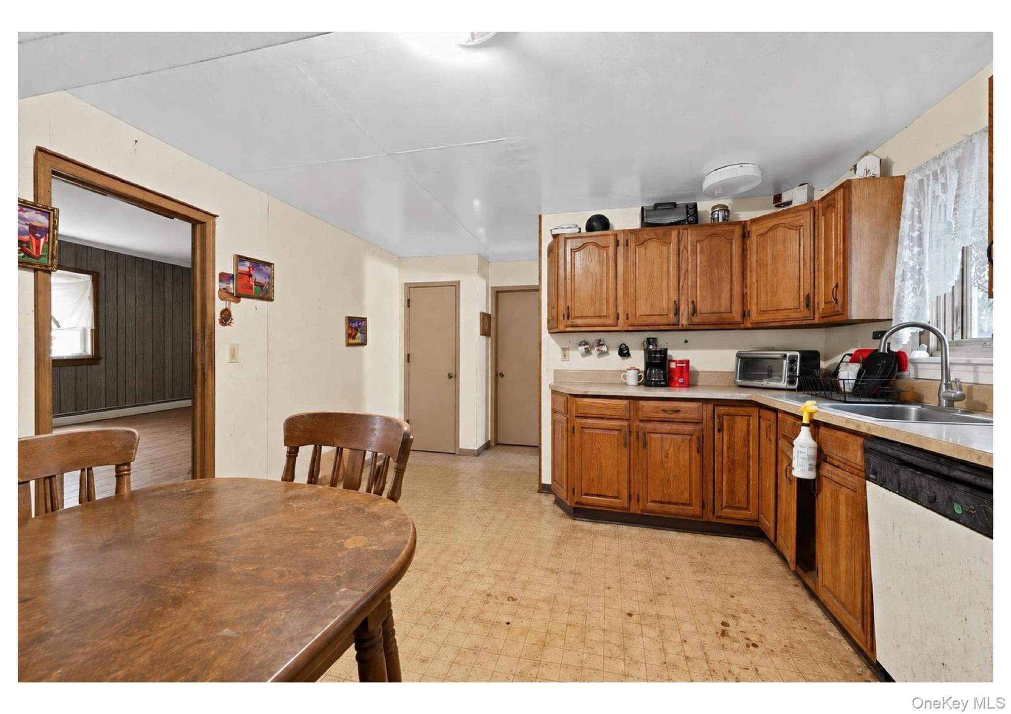 933 South Street thumbnail 11