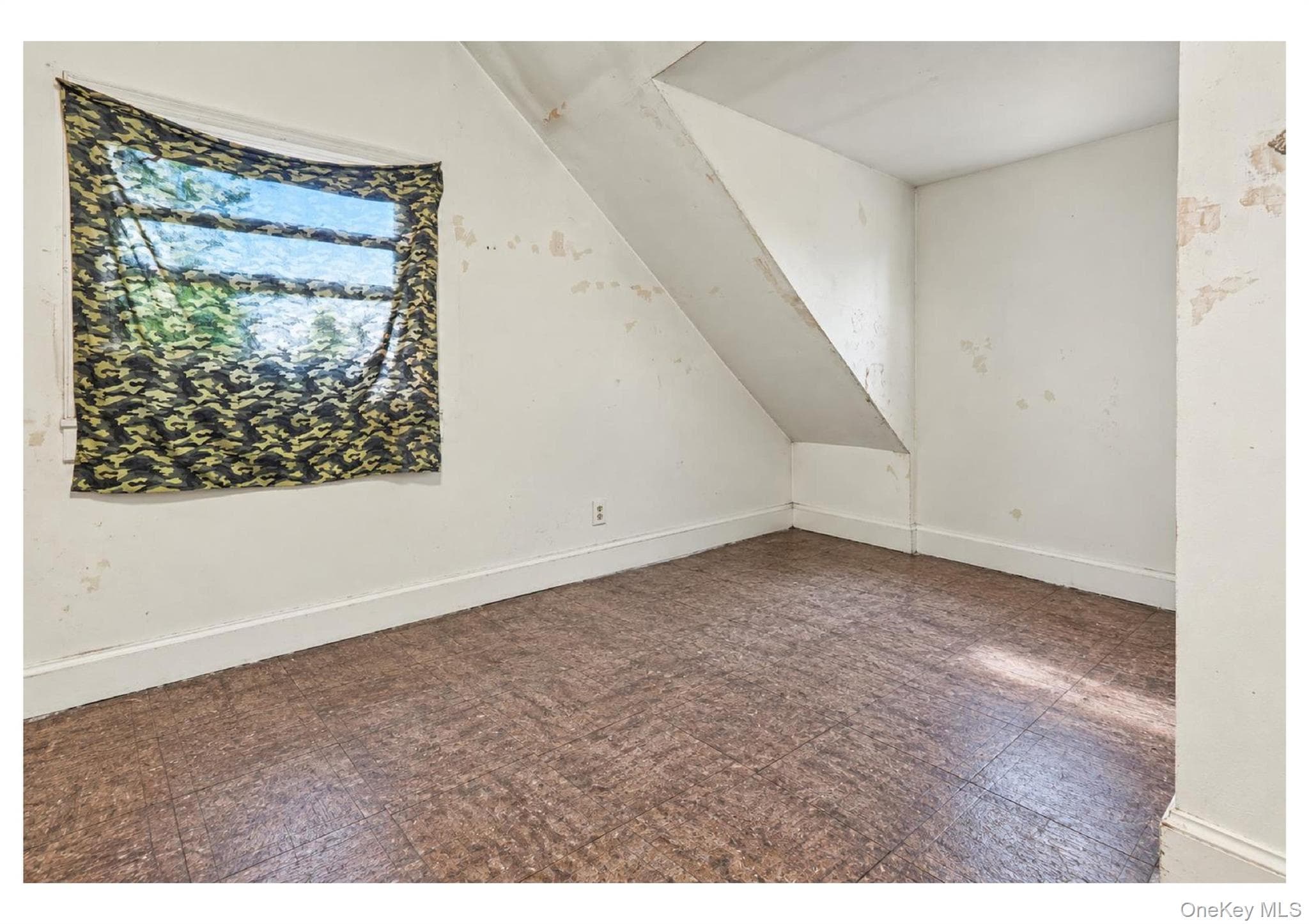 933 South Street thumbnail 15